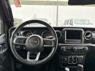 2021 Jeep Wrangler Unlimited Sahara Altitude