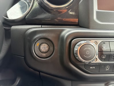 2021 Jeep Wrangler Unlimited Sahara Altitude