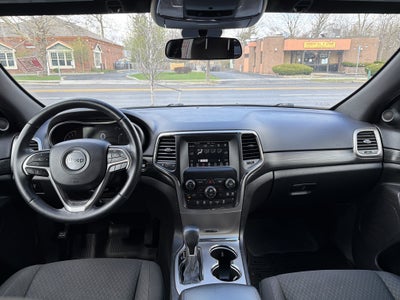 2019 Jeep Grand Cherokee Laredo E