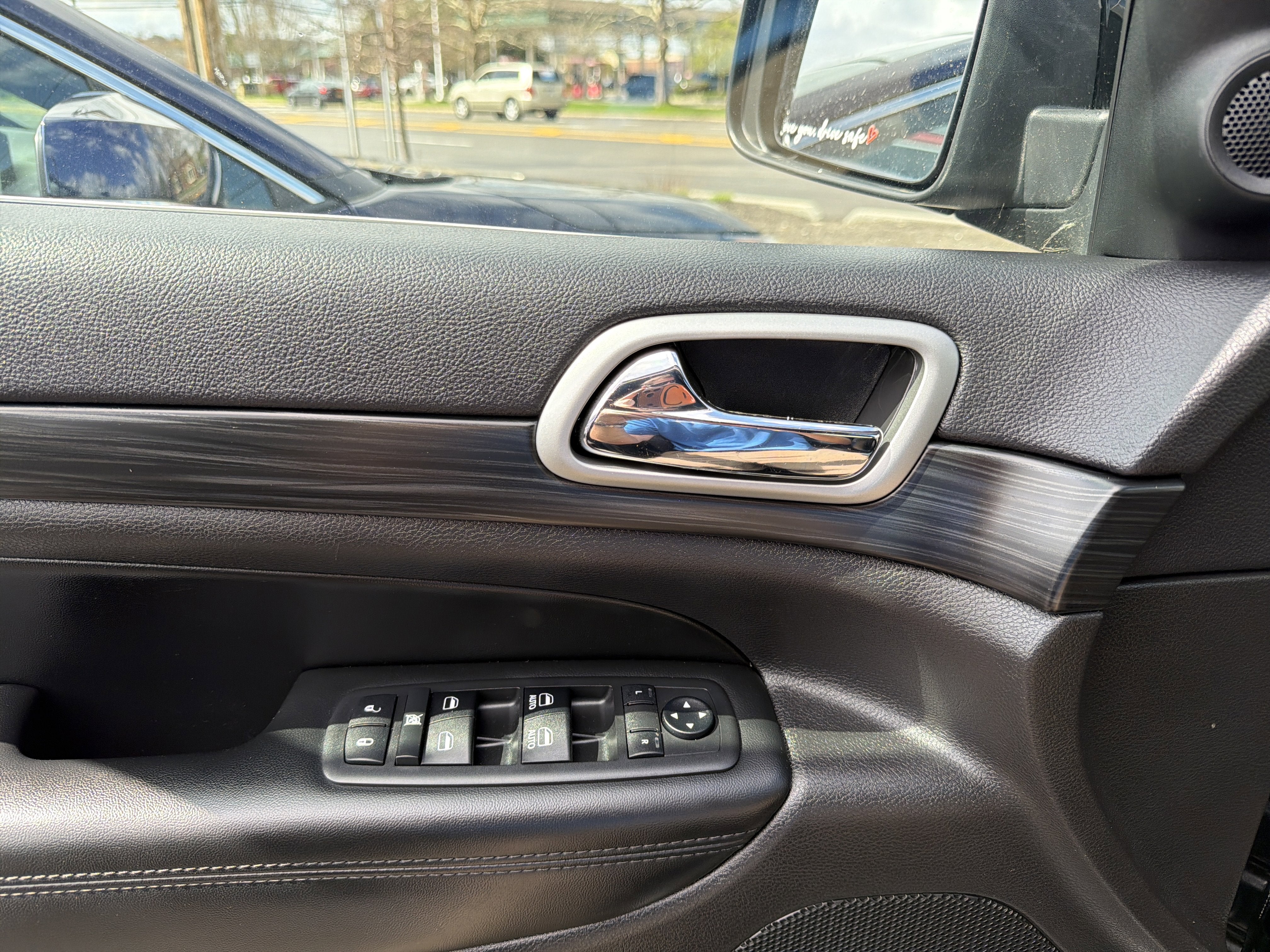 2019 Jeep Grand Cherokee Laredo E