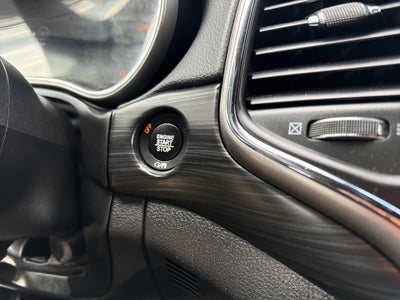 2019 Jeep Grand Cherokee Laredo E