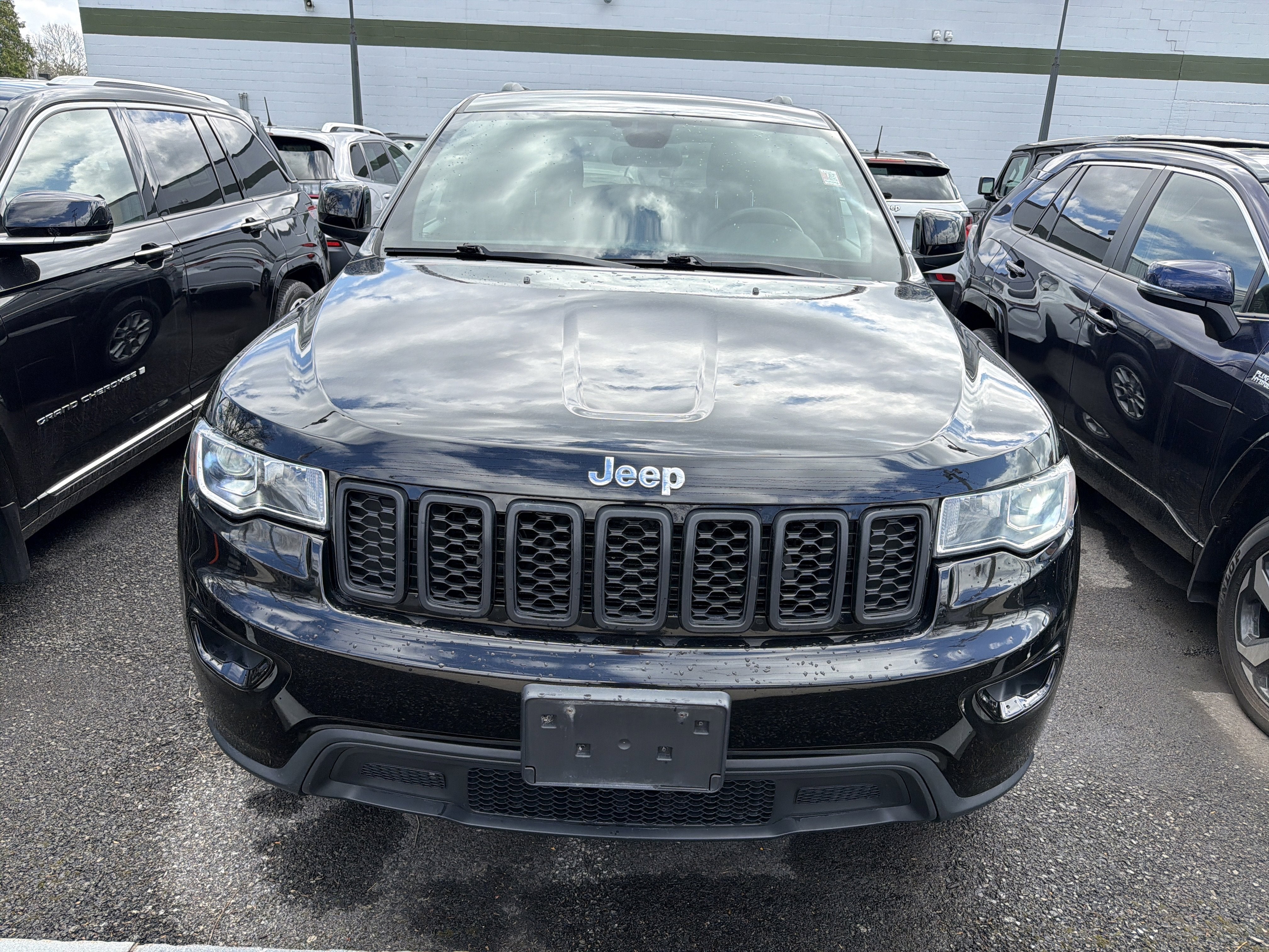 2019 Jeep Grand Cherokee Laredo E