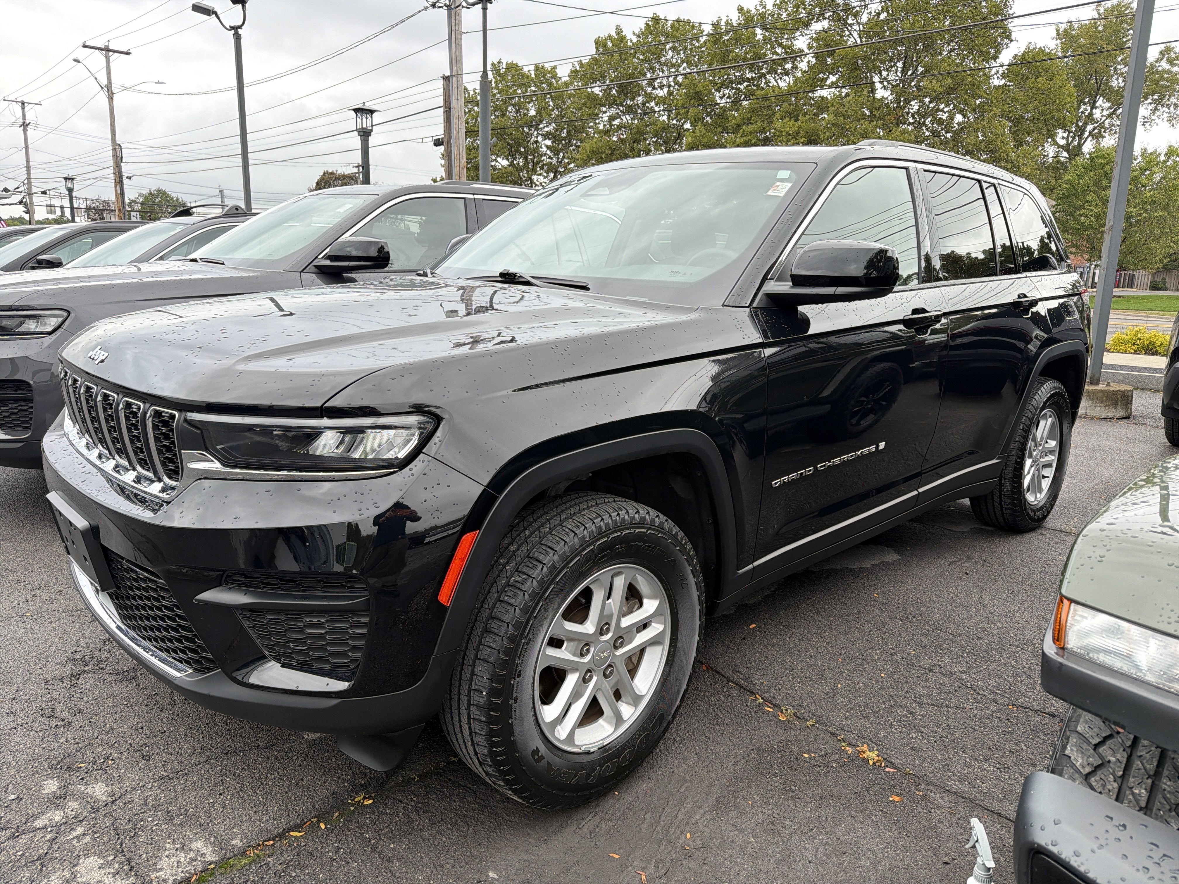 2023 Jeep Grand Cherokee Laredo