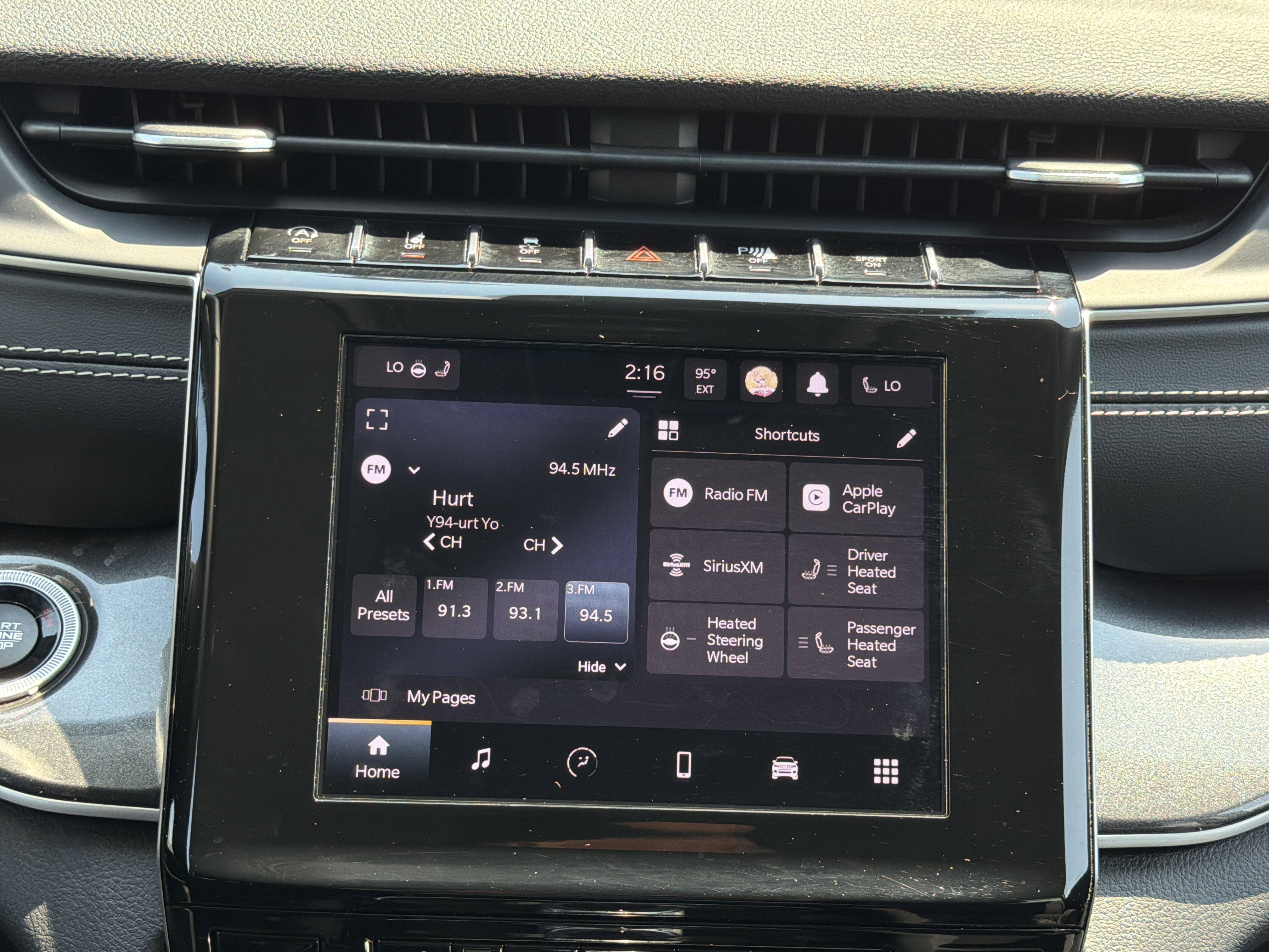 2022 Jeep Grand Cherokee Laredo