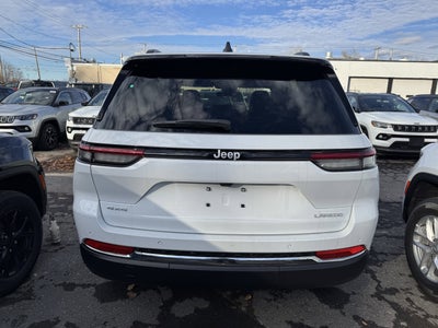 2025 Jeep Grand Cherokee GRAND CHEROKEE LAREDO X 4X4