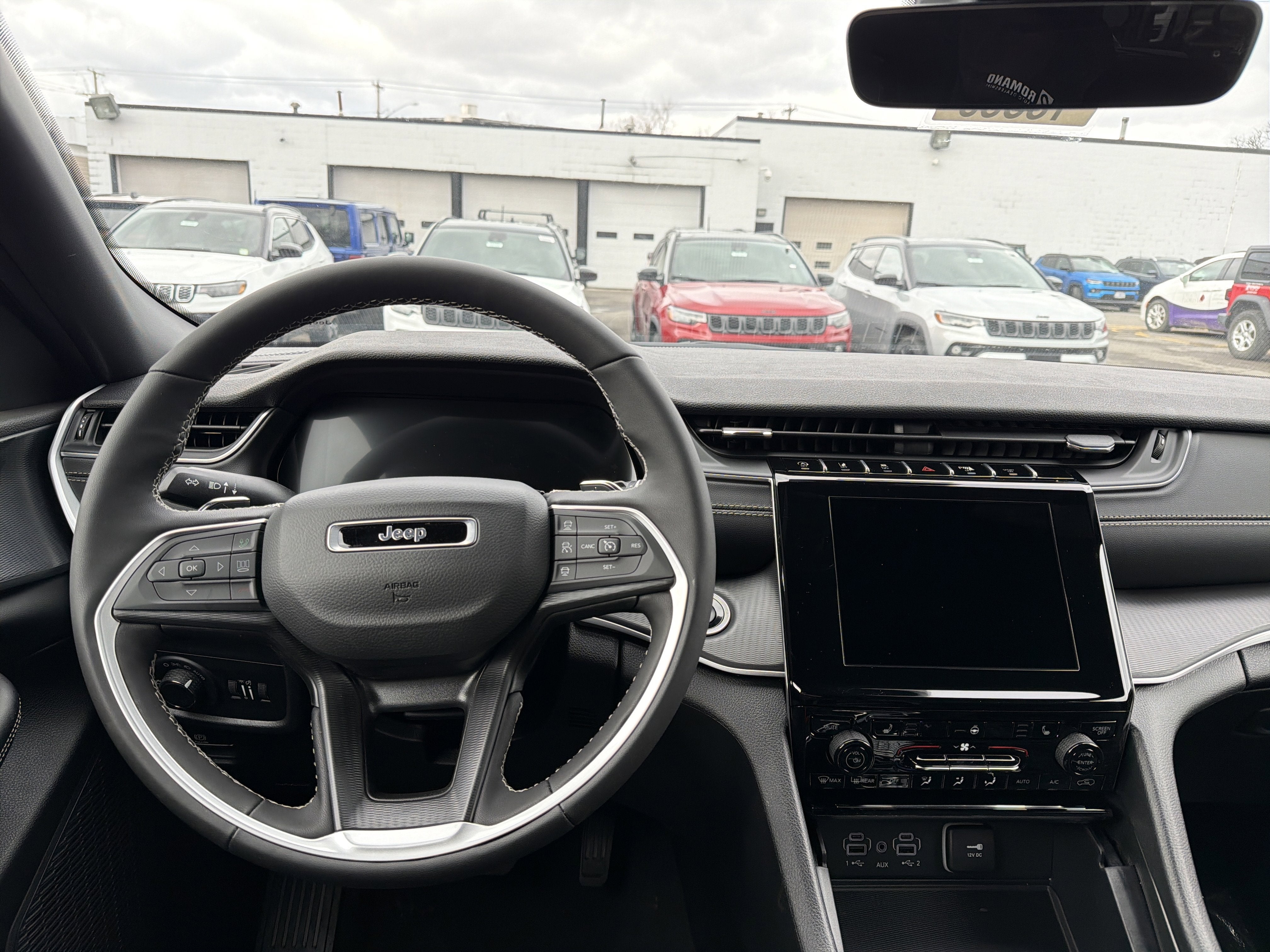 2026 Jeep Grand Cherokee Laredo X