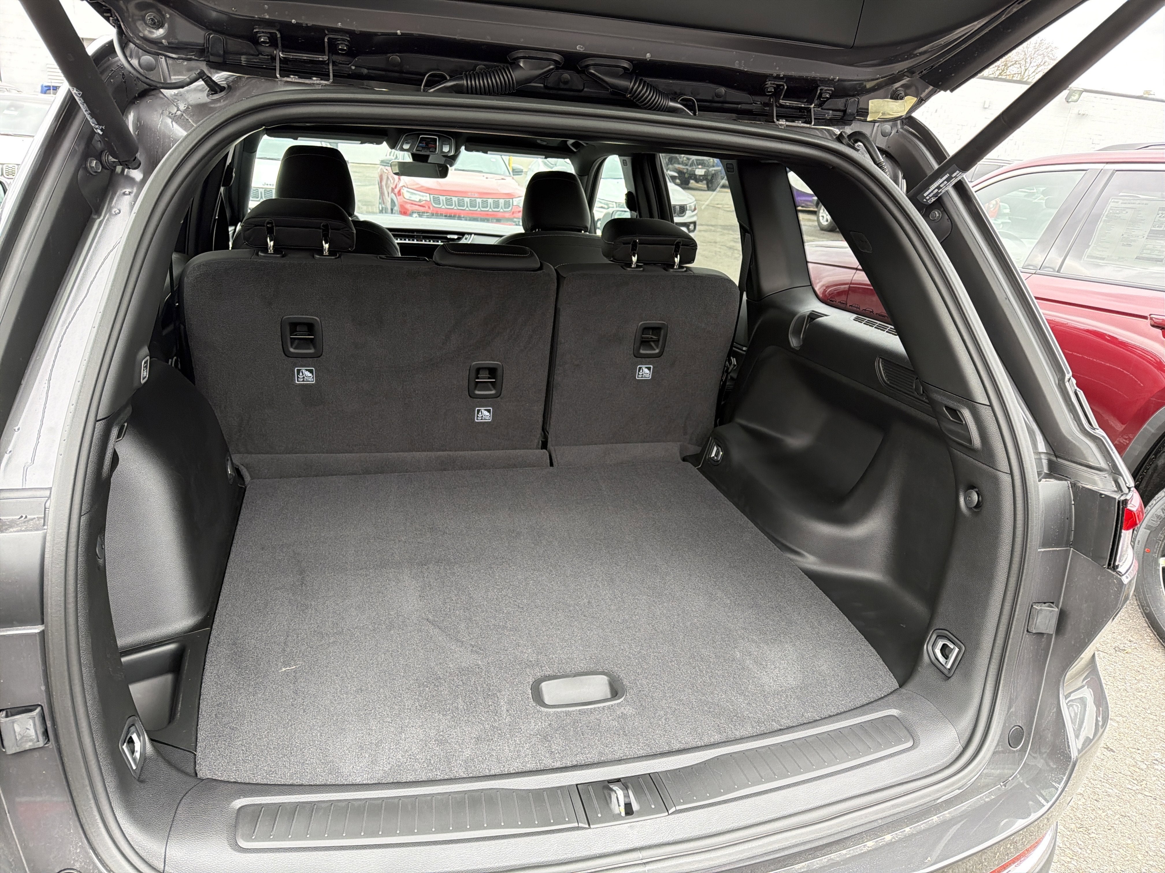 2026 Jeep Grand Cherokee Laredo X