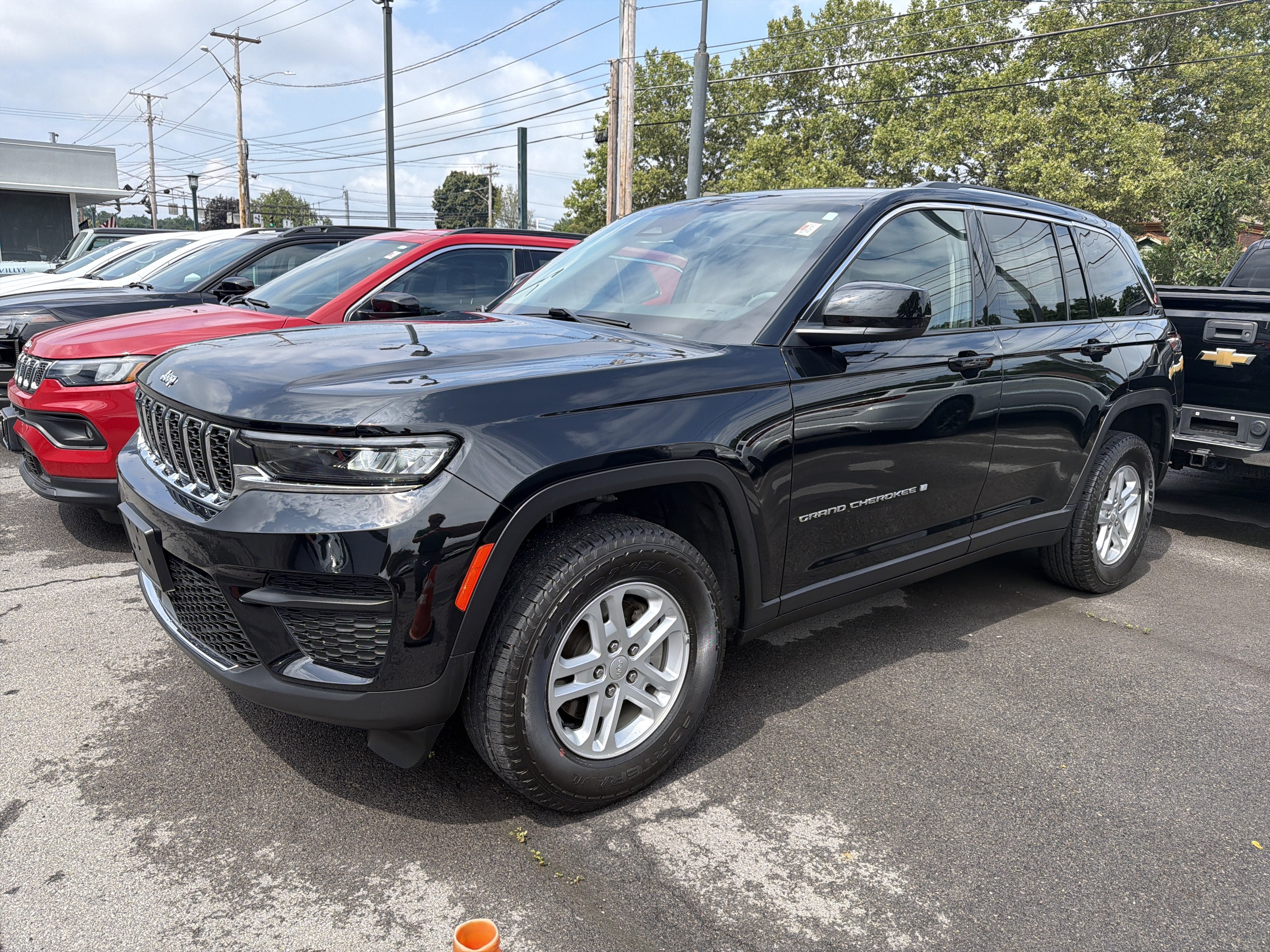 2023 Jeep Grand Cherokee Laredo