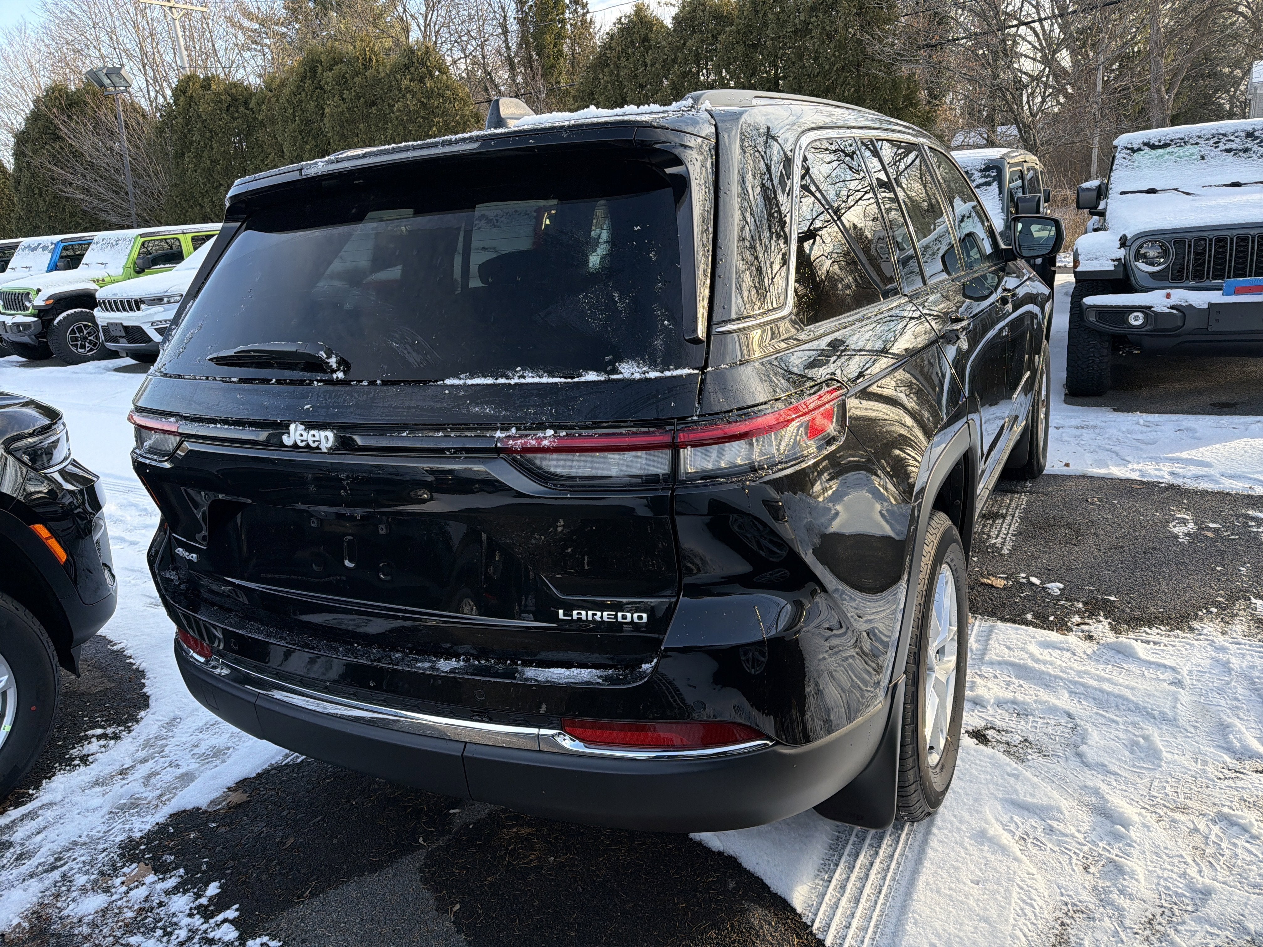 2025 Jeep Grand Cherokee Laredo X