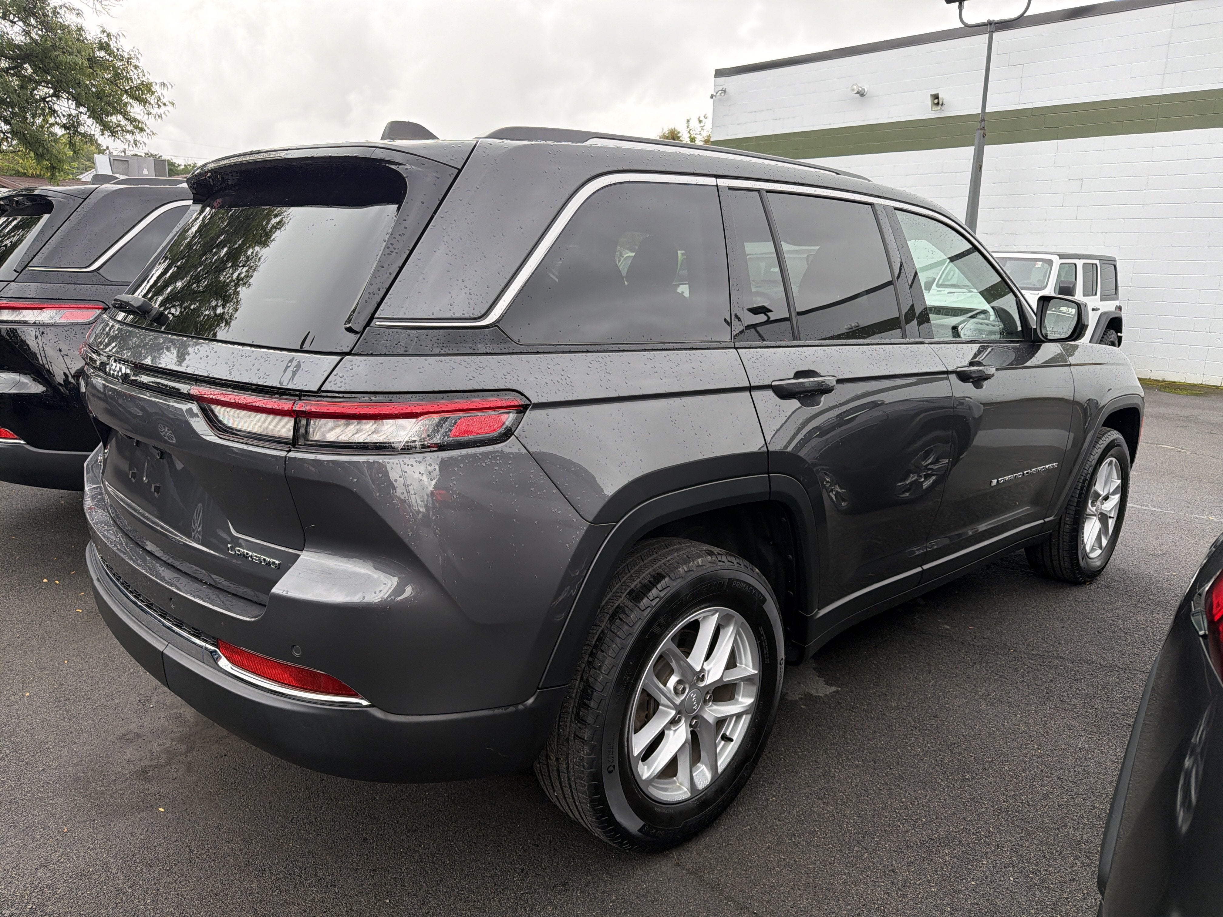 2023 Jeep Grand Cherokee Laredo