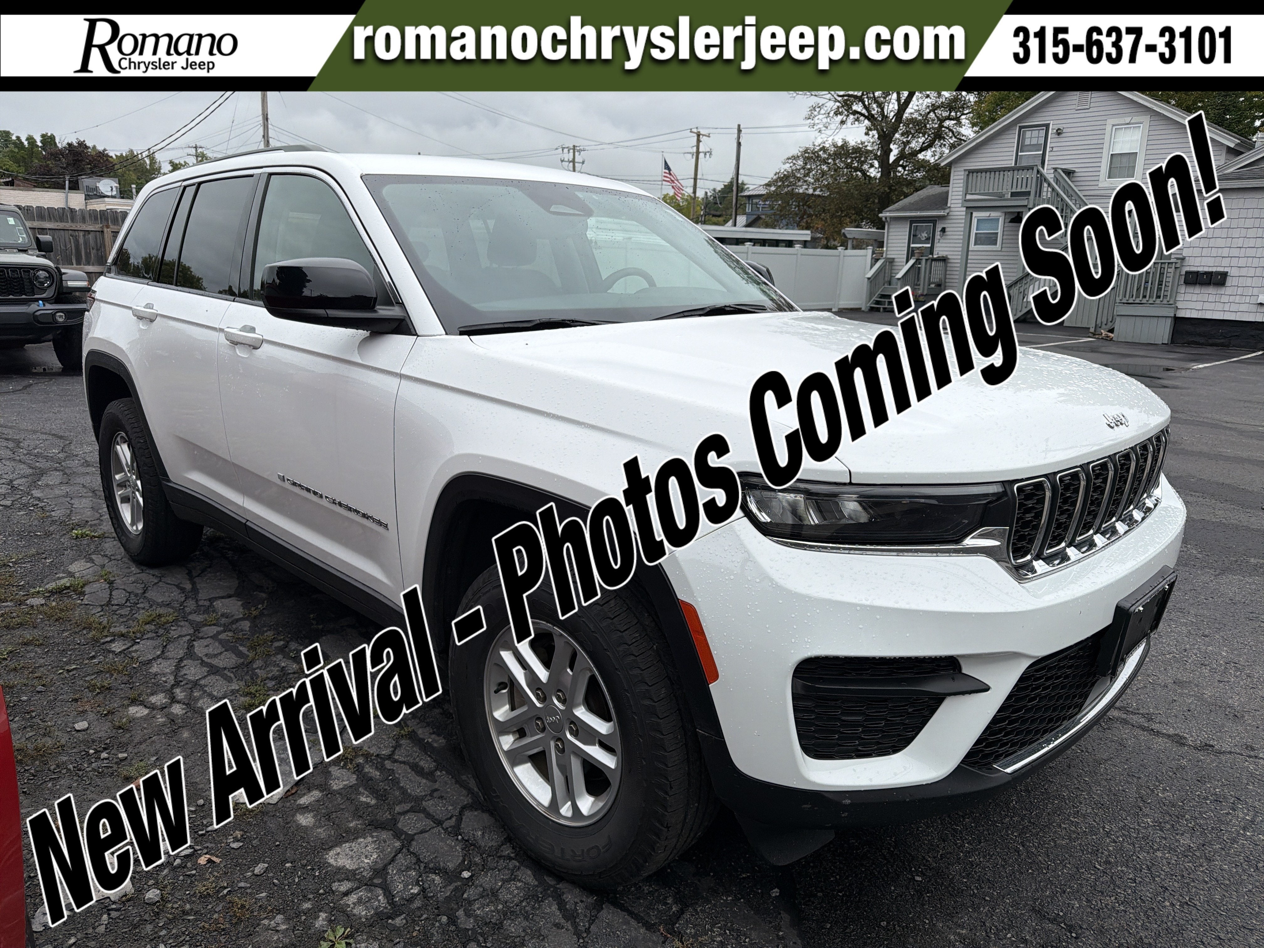 2023 Jeep Grand Cherokee Laredo