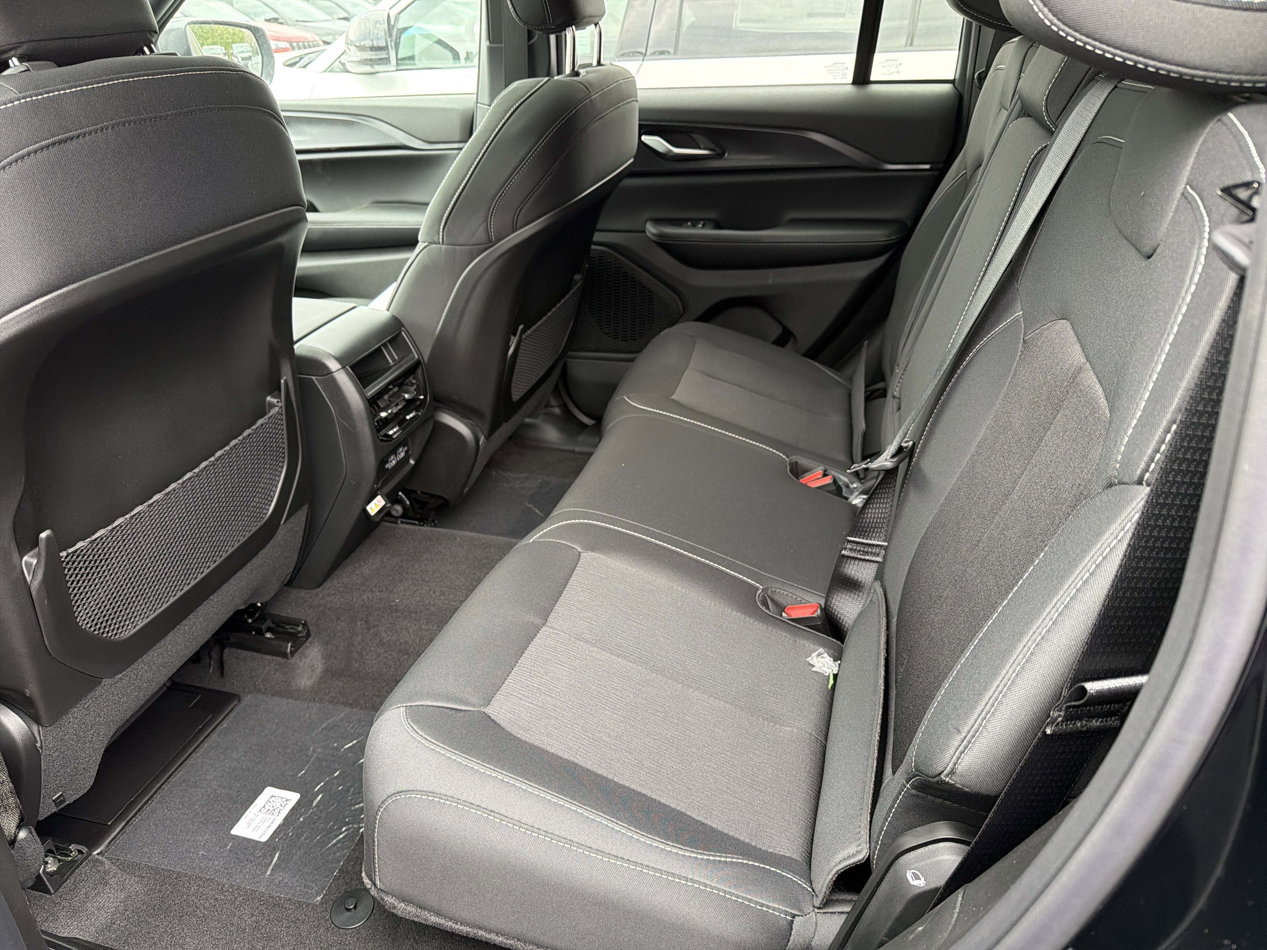 2026 Jeep Grand Cherokee Laredo X