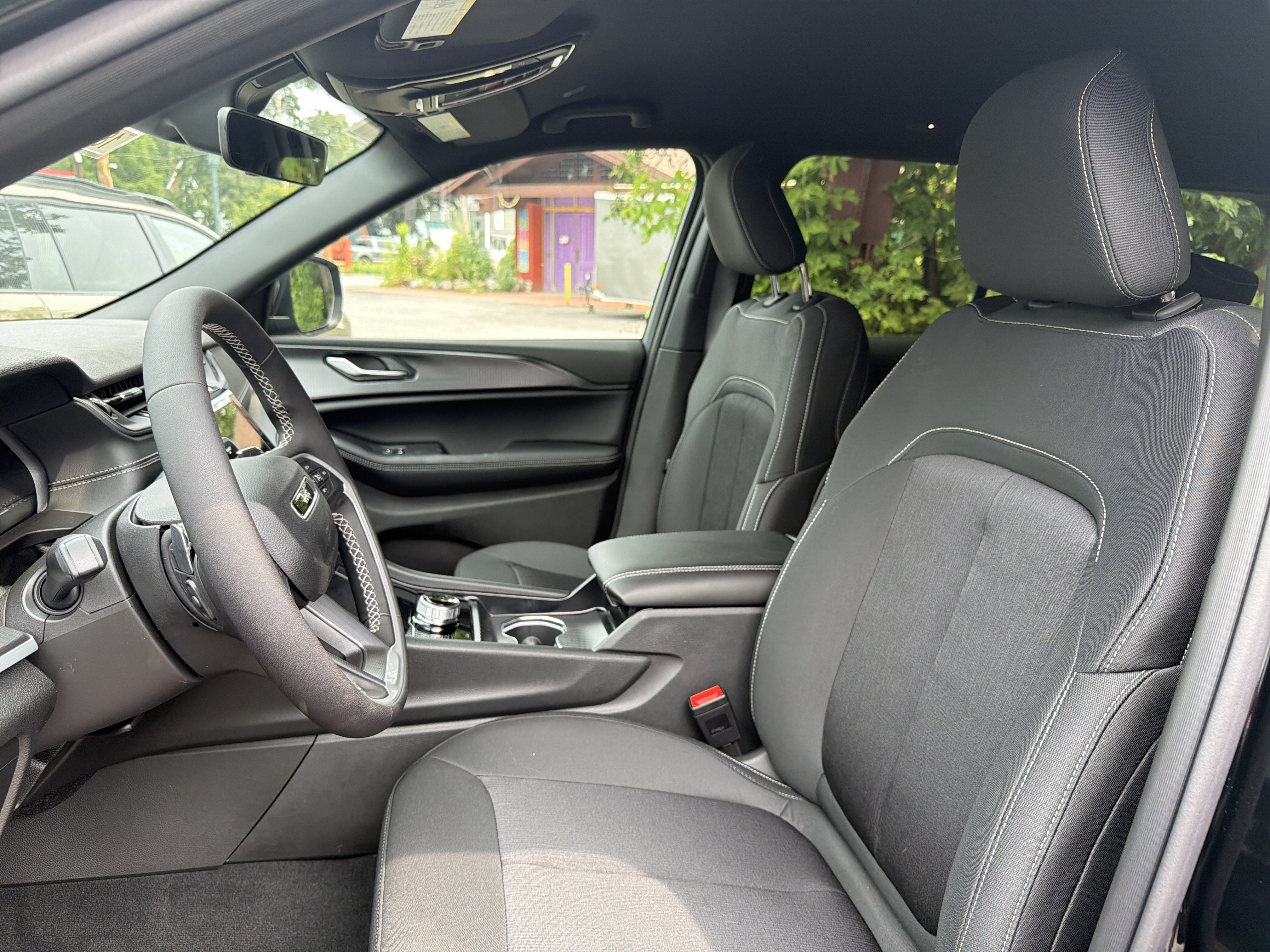 2026 Jeep Grand Cherokee Laredo