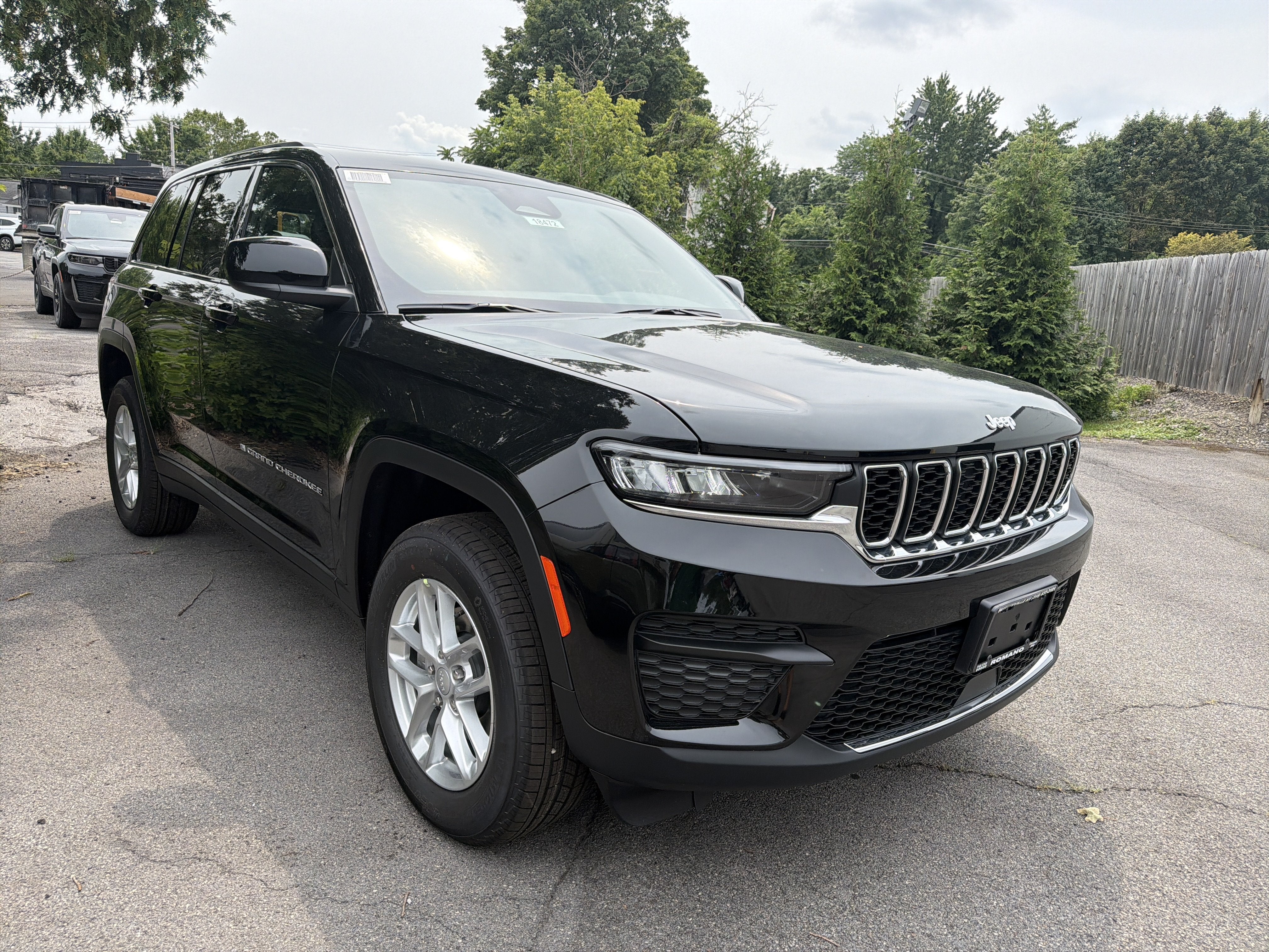 2026 Jeep Grand Cherokee Laredo
