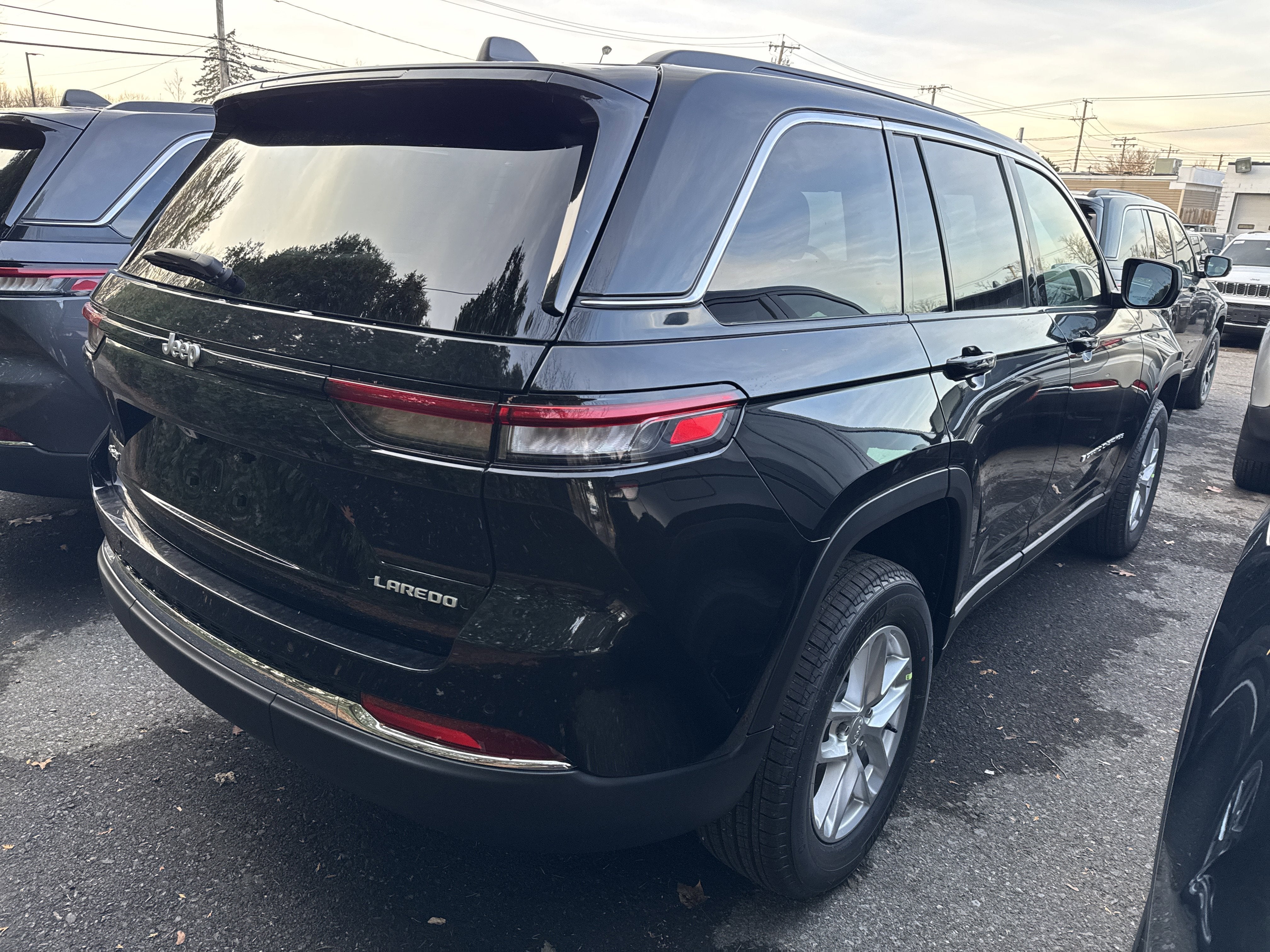 2025 Jeep Grand Cherokee Laredo X