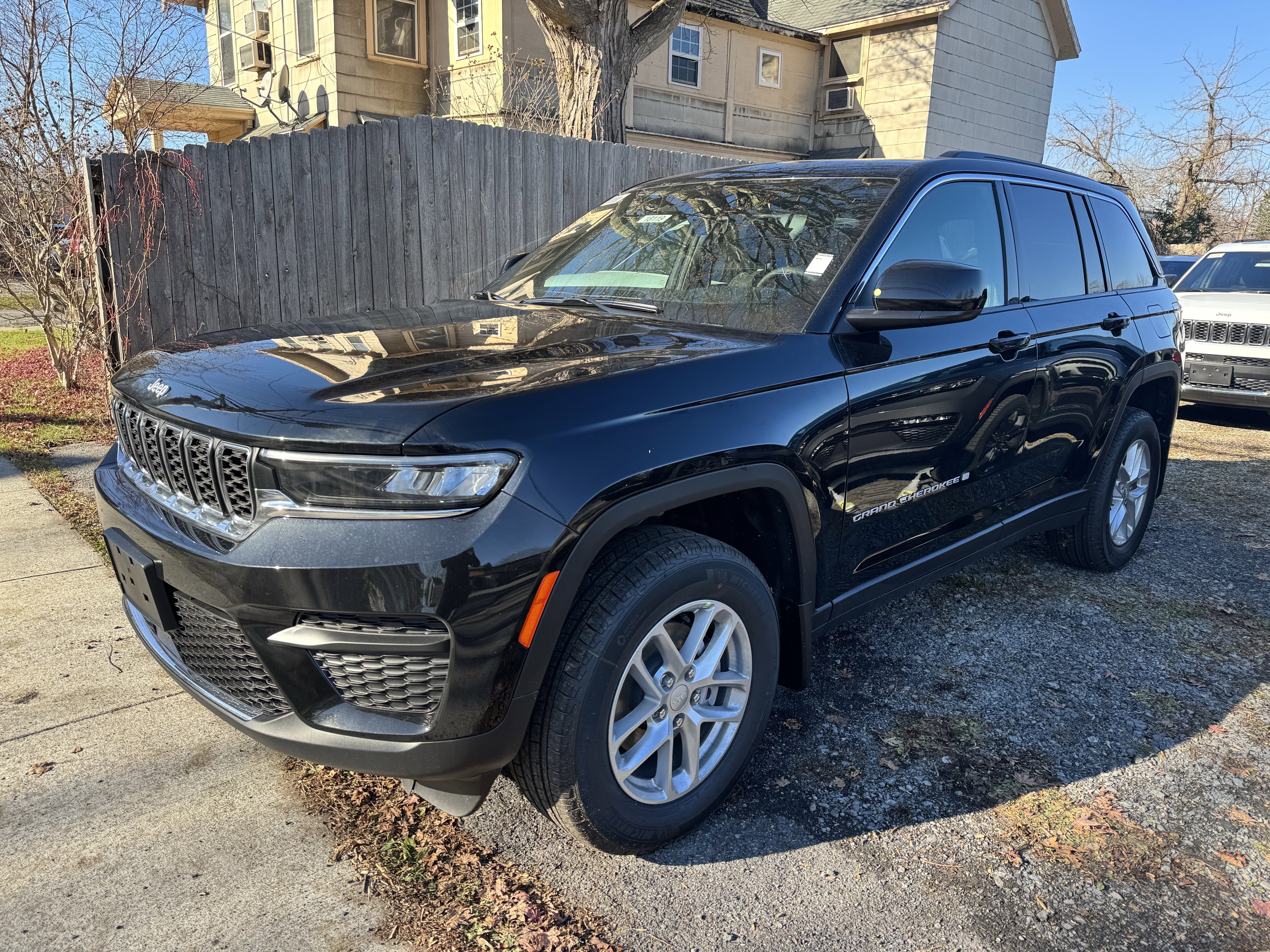 2025 Jeep Grand Cherokee Laredo X