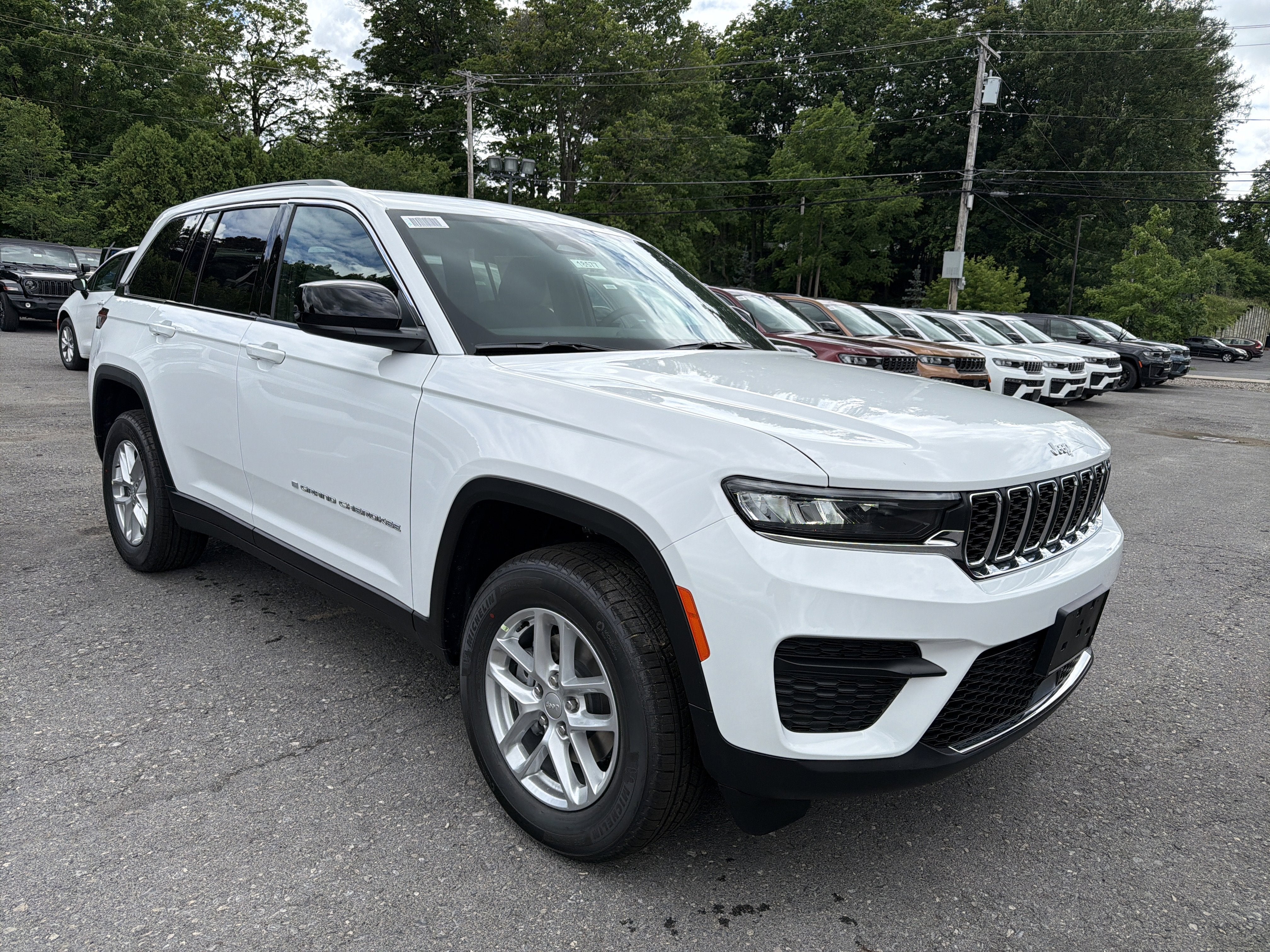 2026 Jeep Grand Cherokee Laredo X