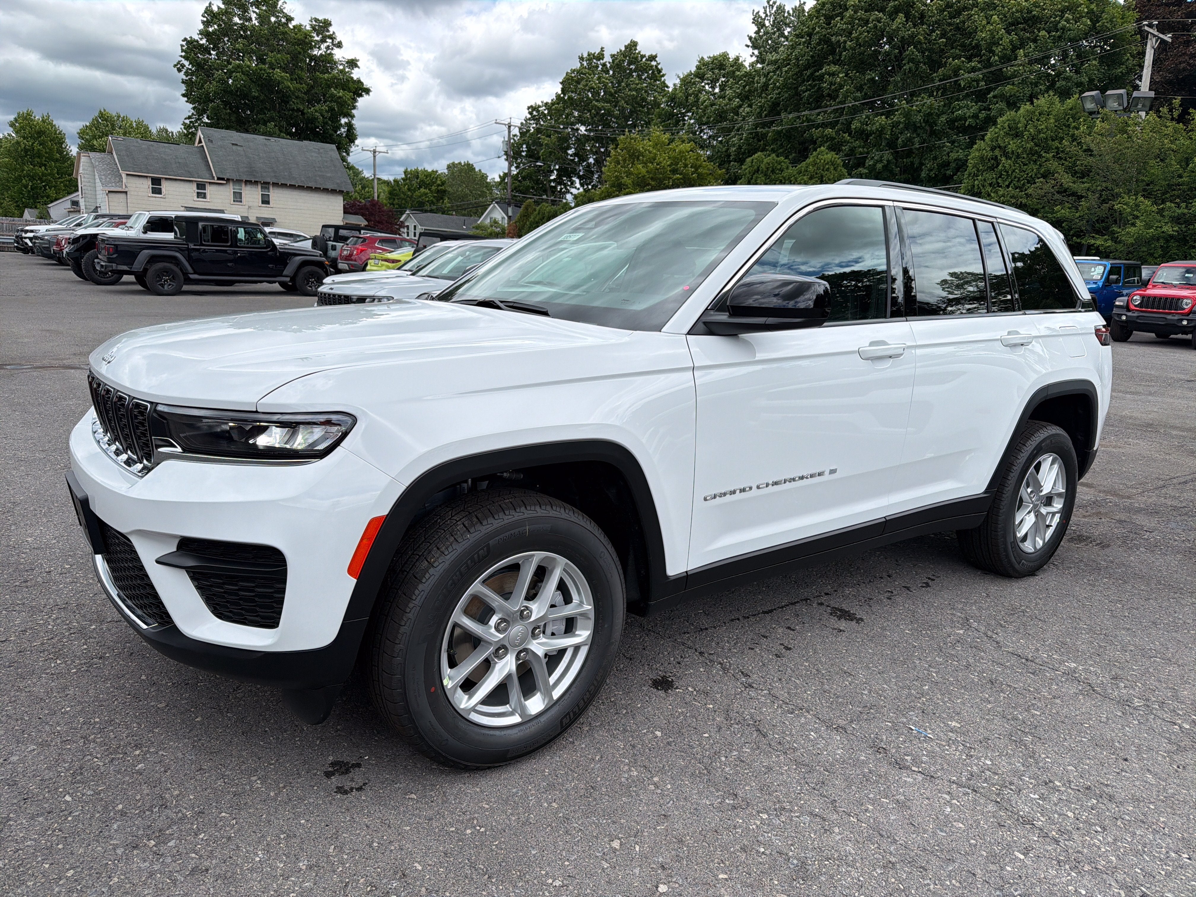 2026 Jeep Grand Cherokee Laredo X