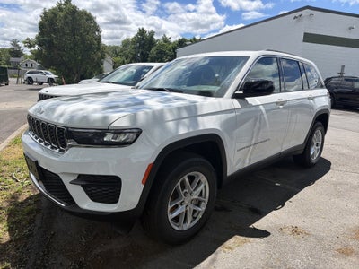 2026 Jeep Grand Cherokee Laredo