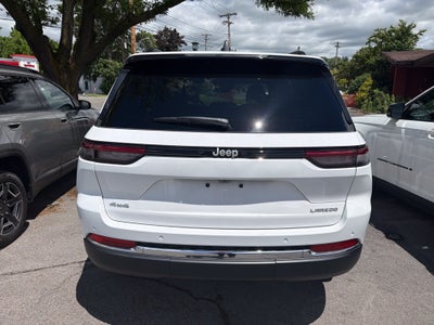 2026 Jeep Grand Cherokee Laredo