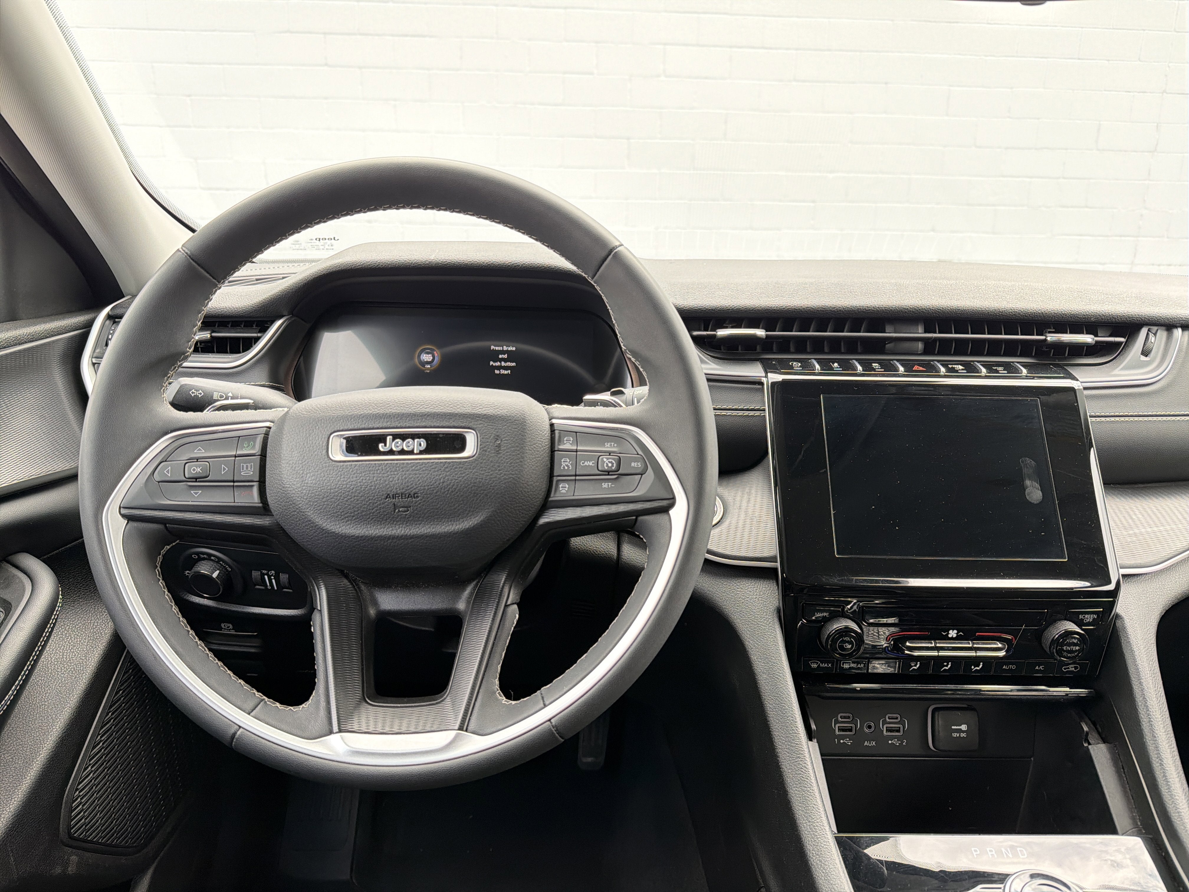 2023 Jeep Grand Cherokee Laredo