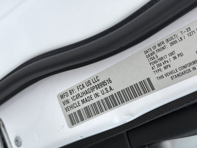 2023 Jeep Grand Cherokee Laredo