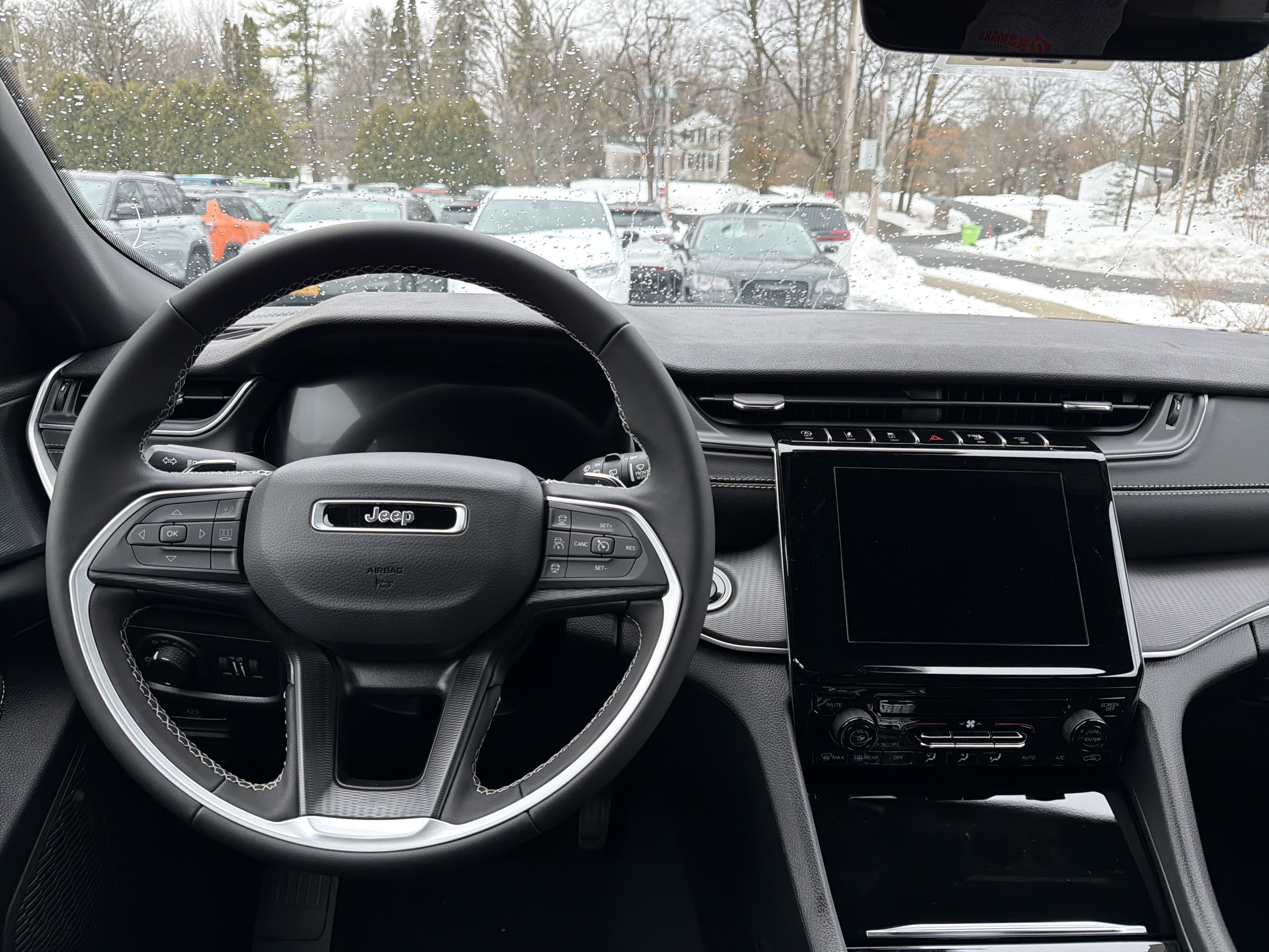 2025 Jeep Grand Cherokee Laredo X