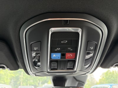 2026 Jeep Grand Cherokee Laredo Altitude