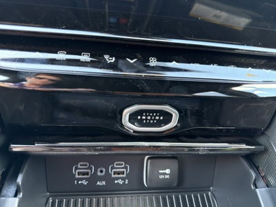 2026 Jeep Grand Cherokee Laredo Altitude