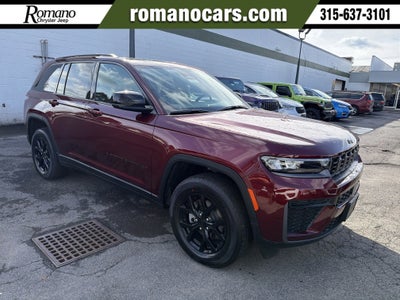 2026 Jeep Grand Cherokee Laredo Altitude