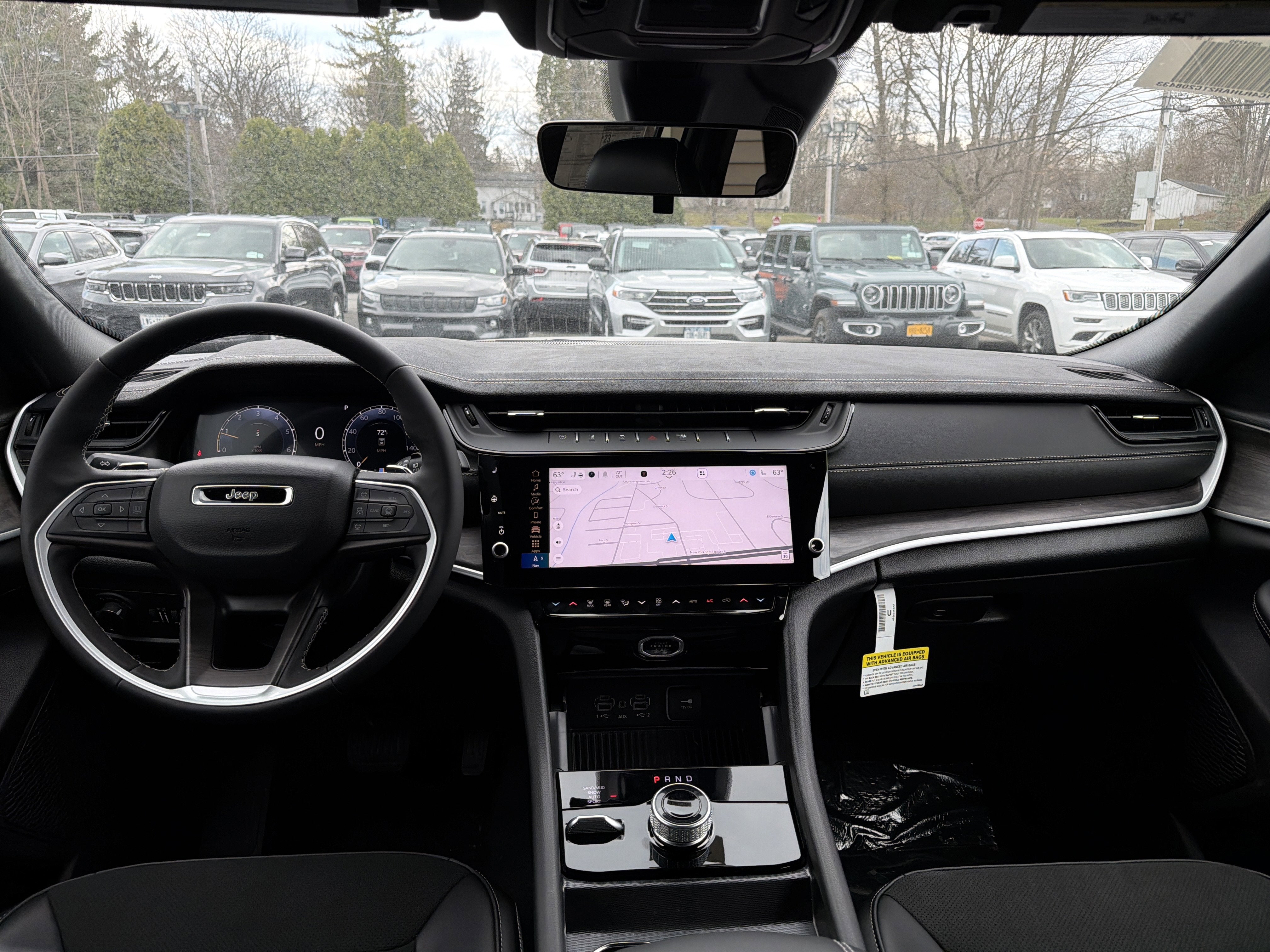 2026 Jeep Grand Cherokee Laredo Altitude