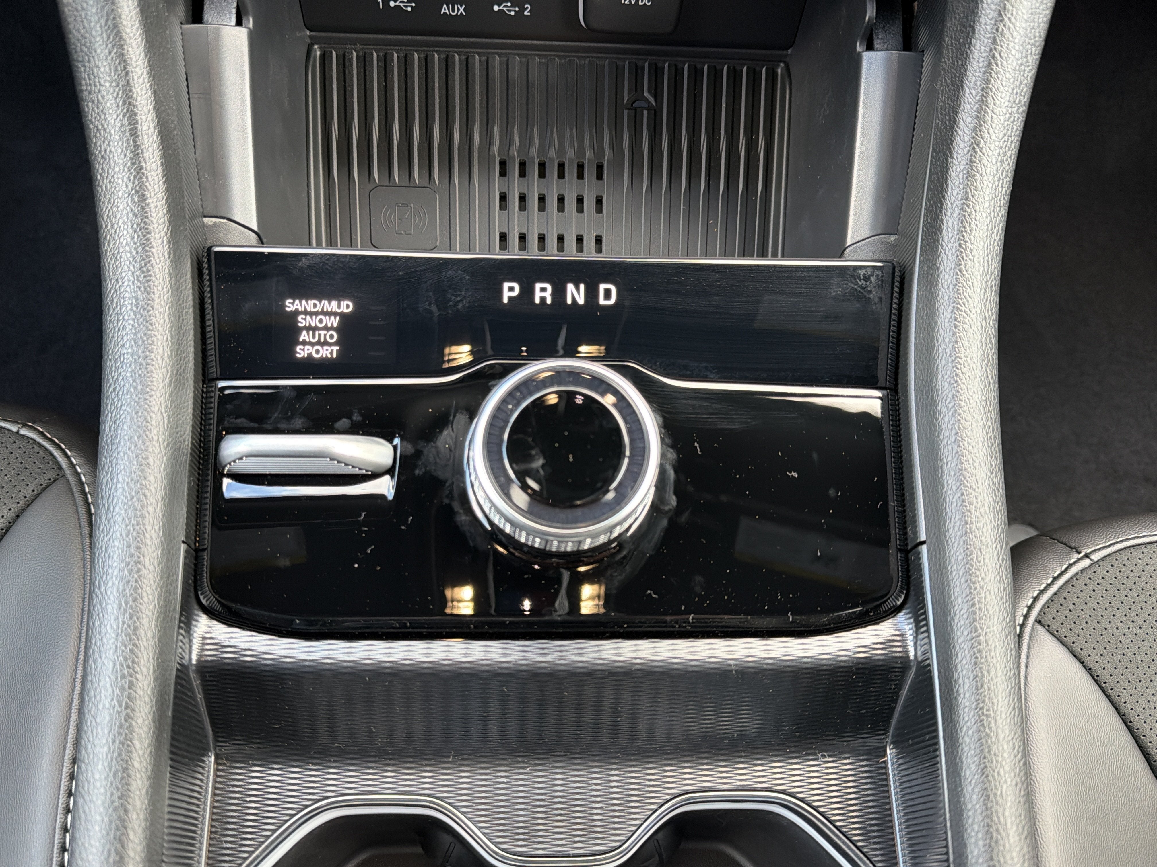 2027 Jeep Grand Cherokee Laredo Altitude