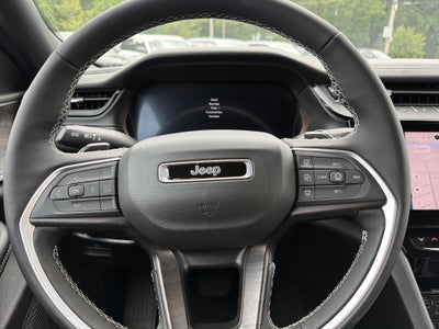 2026 Jeep Grand Cherokee Laredo Altitude