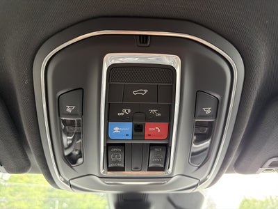 2026 Jeep Grand Cherokee Laredo Altitude