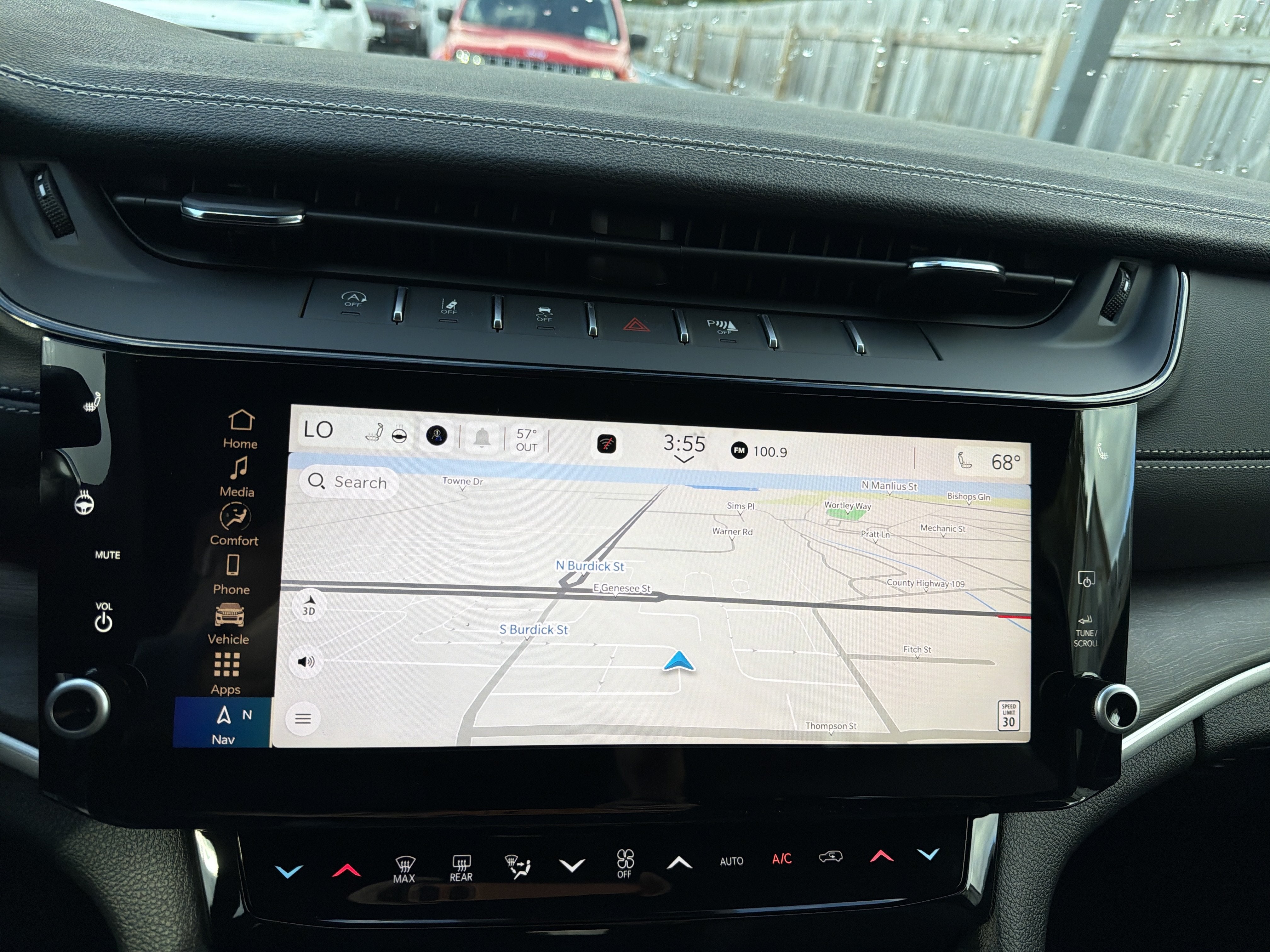 2027 Jeep Grand Cherokee Laredo Altitude