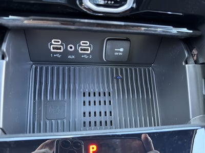 2027 Jeep Grand Cherokee Laredo Altitude