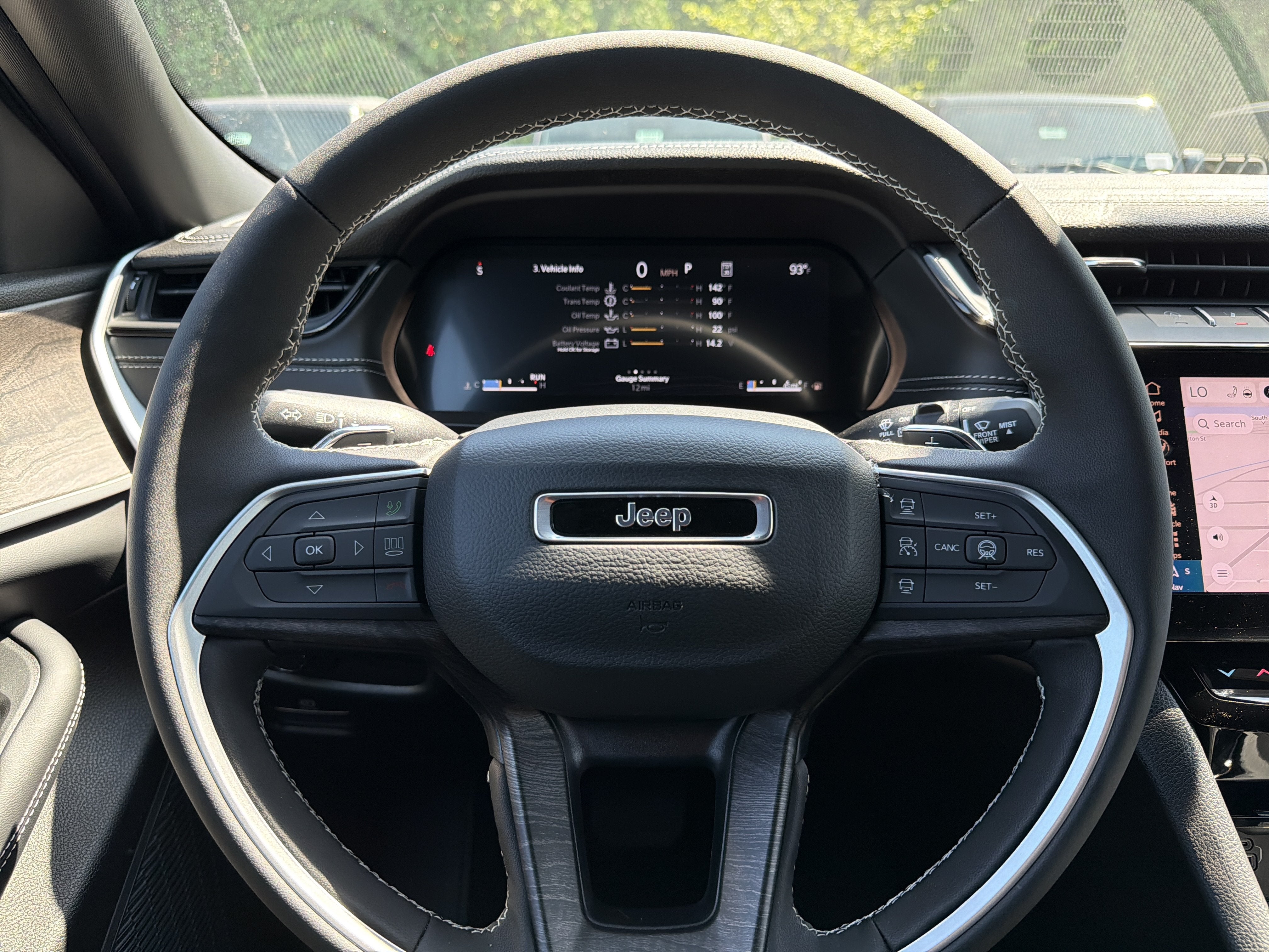 2026 Jeep Grand Cherokee Laredo Altitude