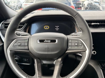 2027 Jeep Grand Cherokee Laredo Altitude
