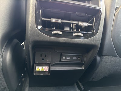 2027 Jeep Grand Cherokee Laredo Altitude