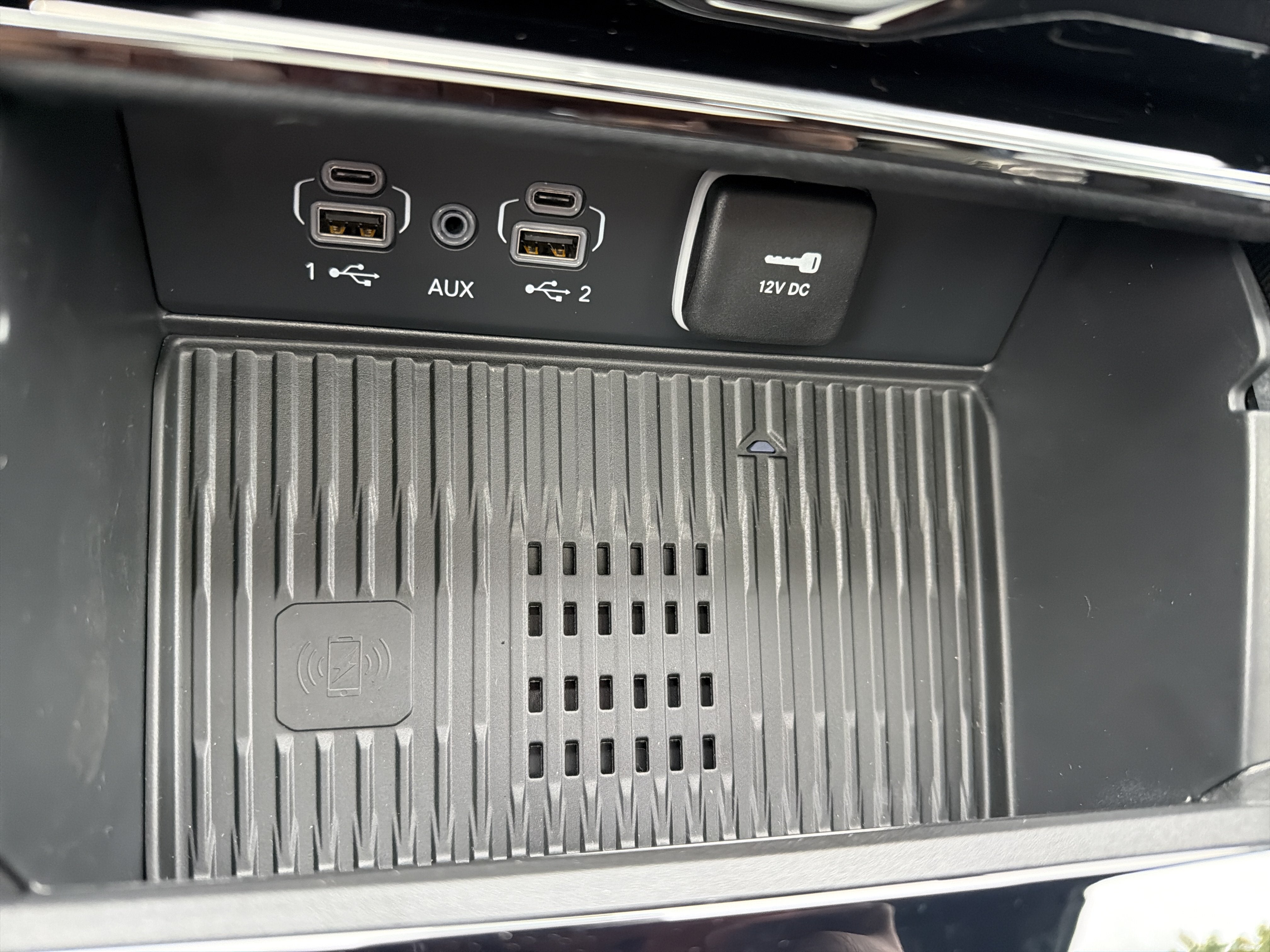 2026 Jeep Grand Cherokee 85th Anniversary Edition