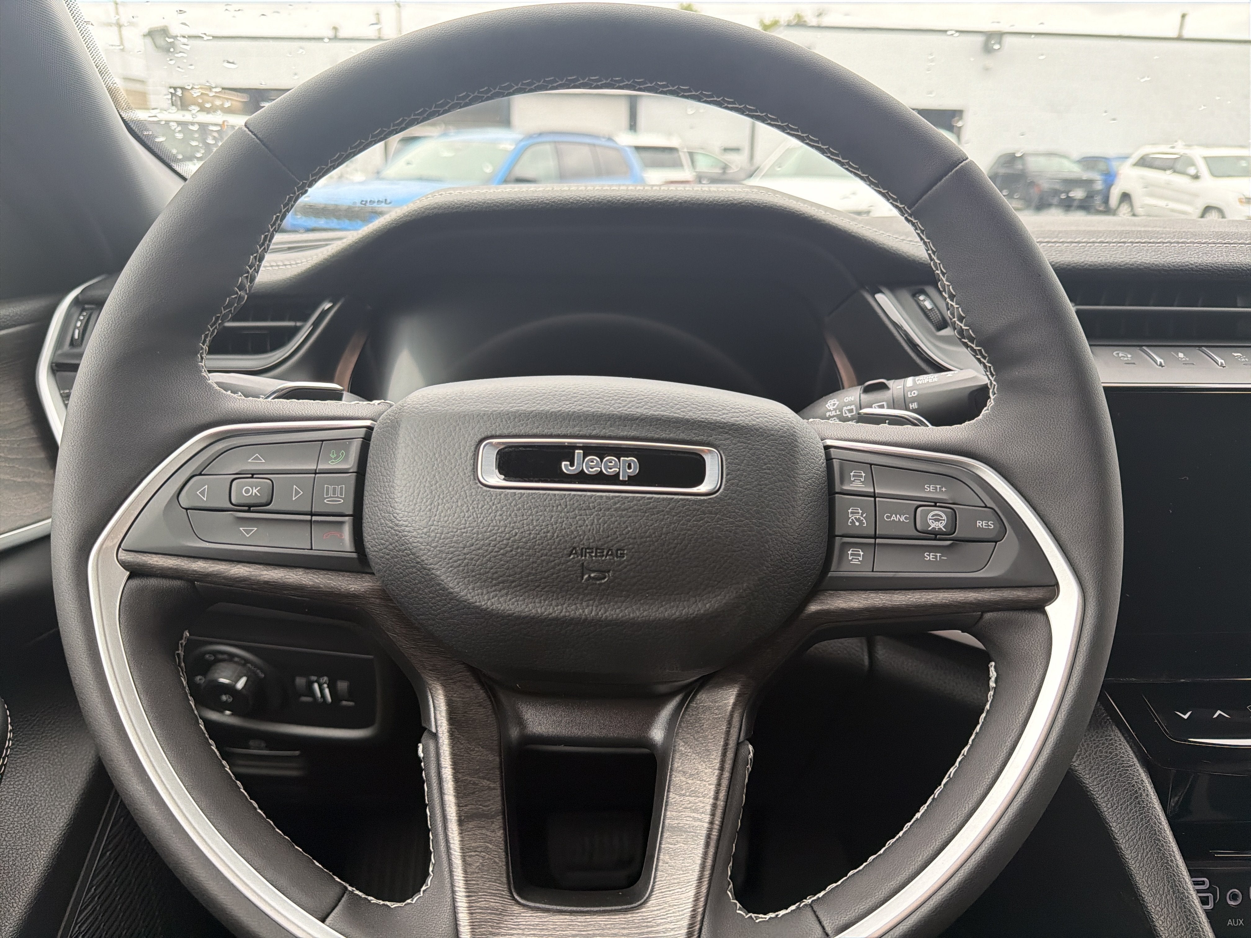 2027 Jeep Grand Cherokee Limited