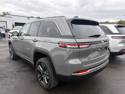 2027 Jeep Grand Cherokee Limited