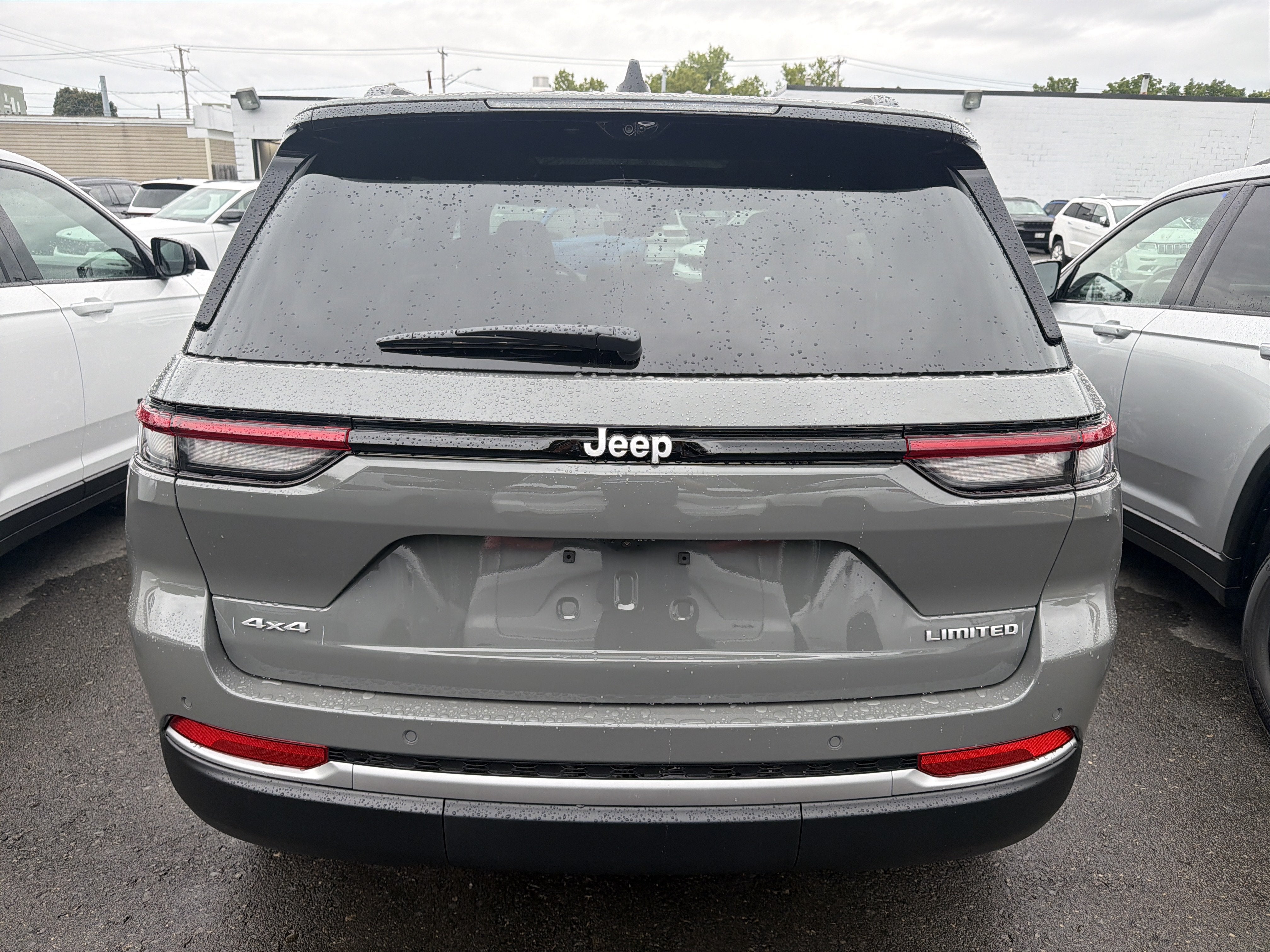 2027 Jeep Grand Cherokee Limited