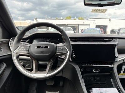 2026 Jeep Grand Cherokee 85th Anniversary Edition