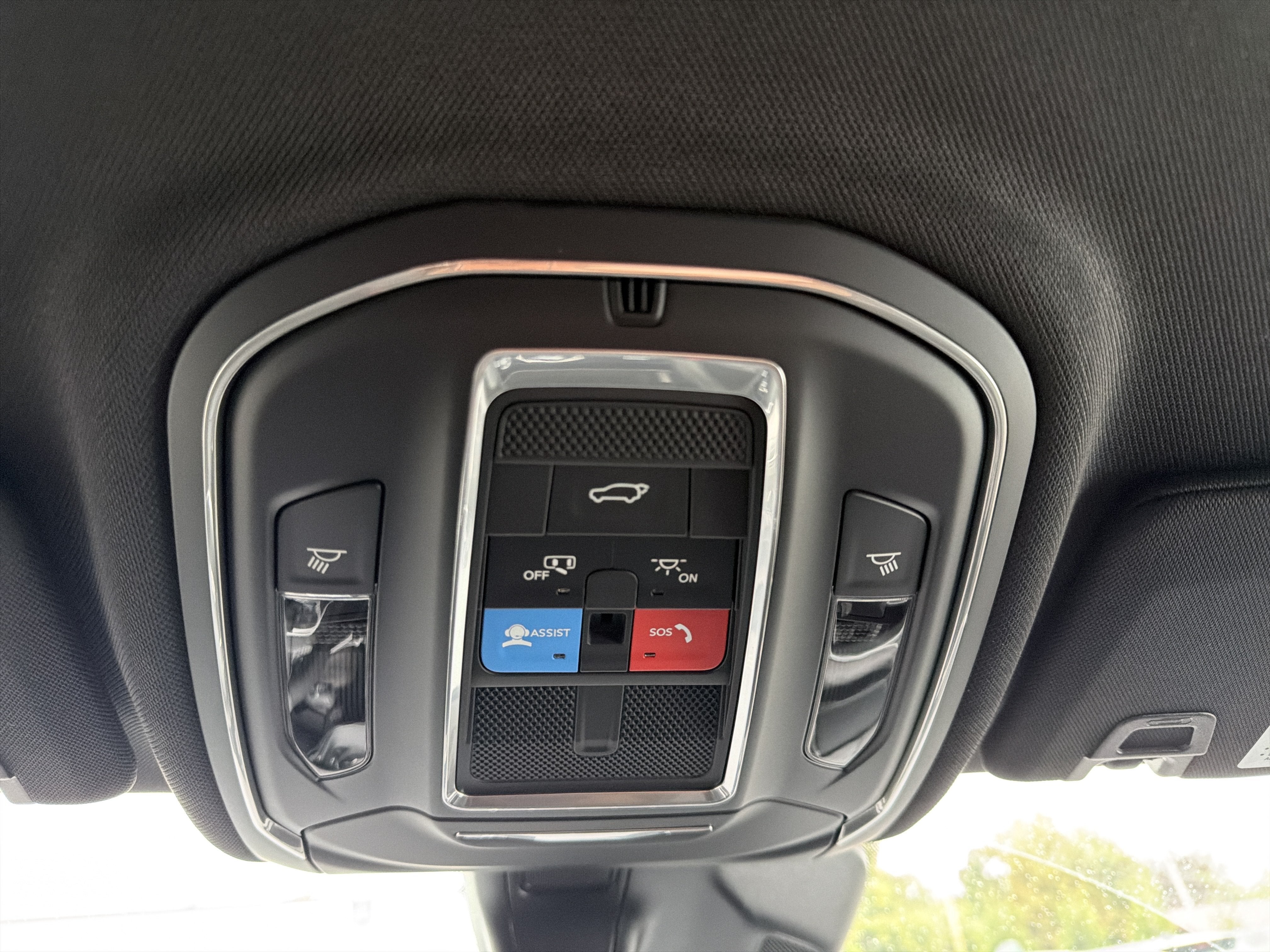 2027 Jeep Grand Cherokee Limited Reserve