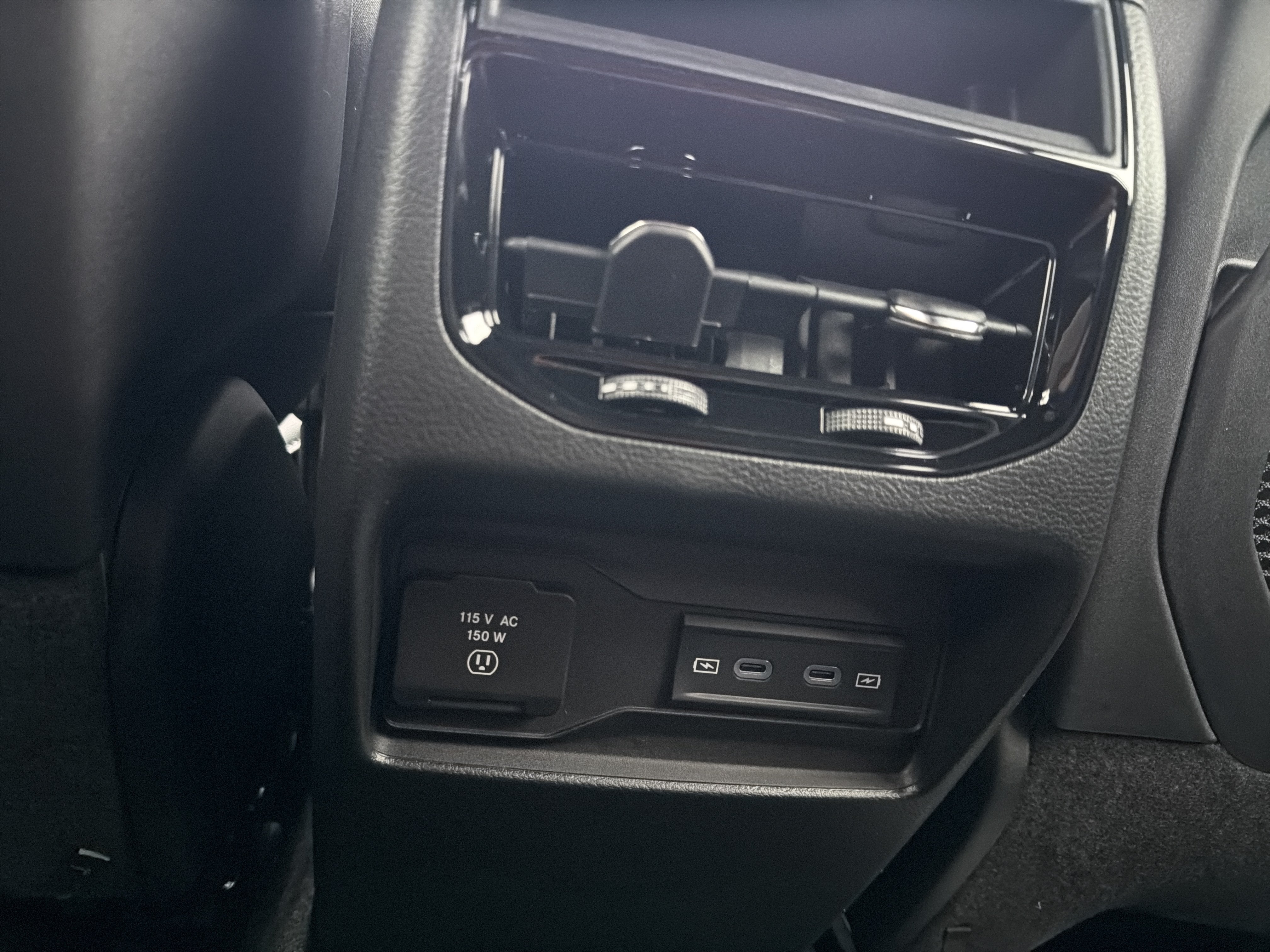 2027 Jeep Grand Cherokee Limited Reserve