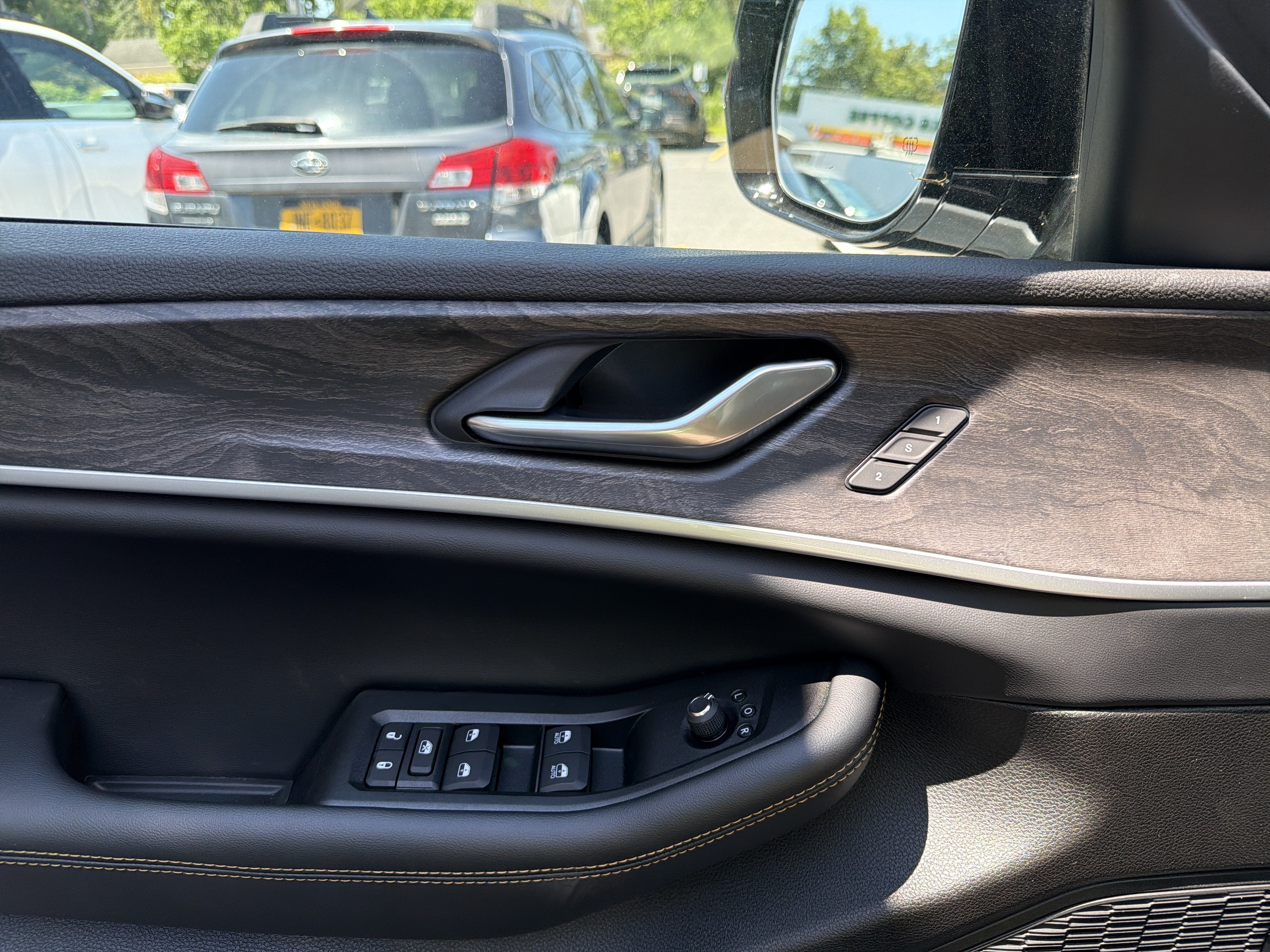 2026 Jeep Grand Cherokee 85th Anniversary Edition