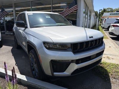 2026 Jeep Grand Cherokee 85th Anniversary Edition