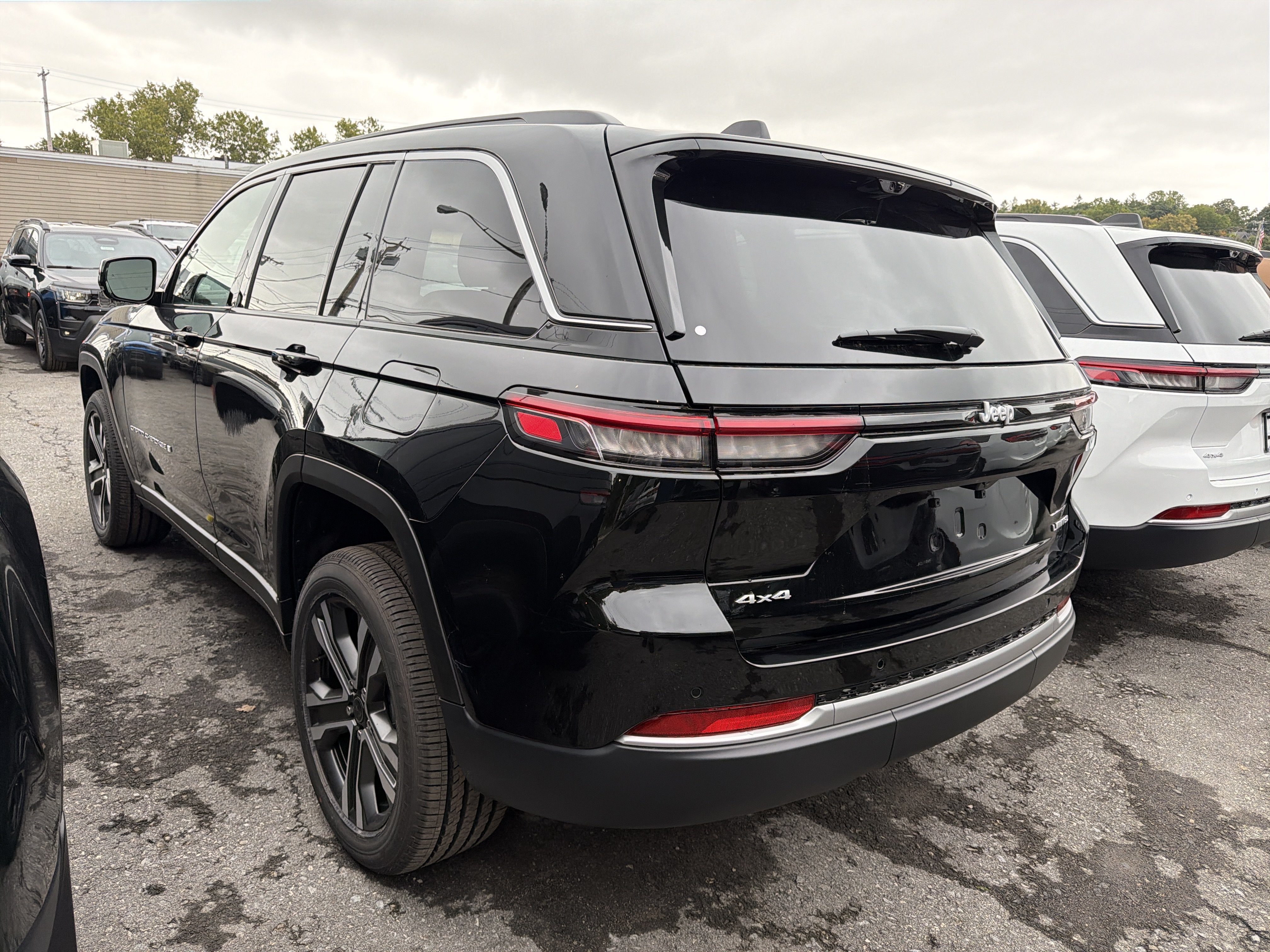 2027 Jeep Grand Cherokee Limited