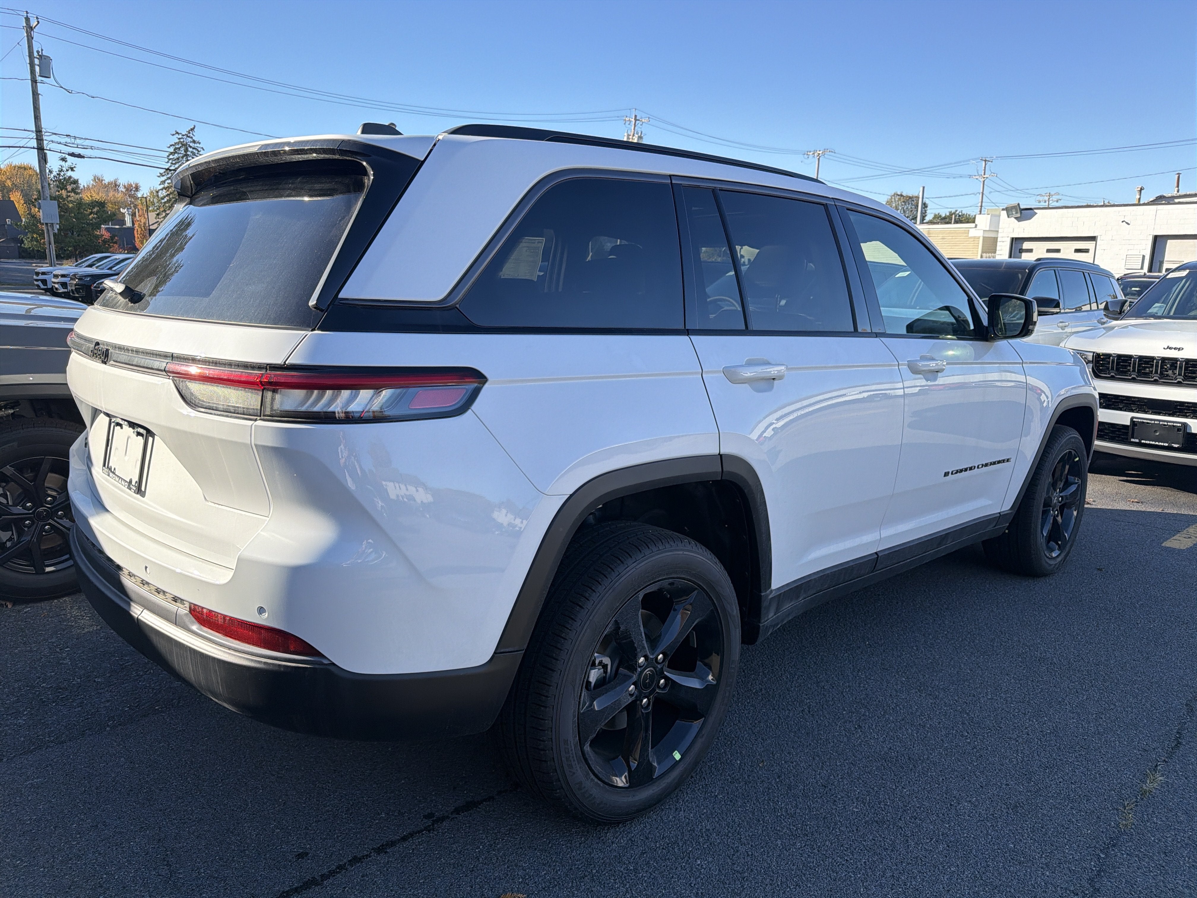 2027 Jeep Grand Cherokee Limited